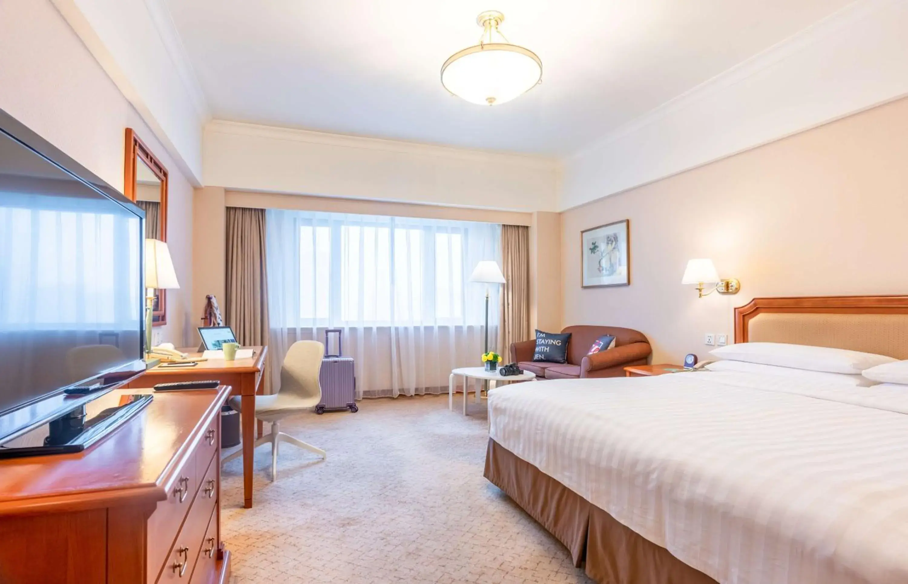 Photo of the whole room, Bed in JEN Shenyang by Shangri-La Photo of the whole room, Bed in JEN Shenyang by Shangri-La