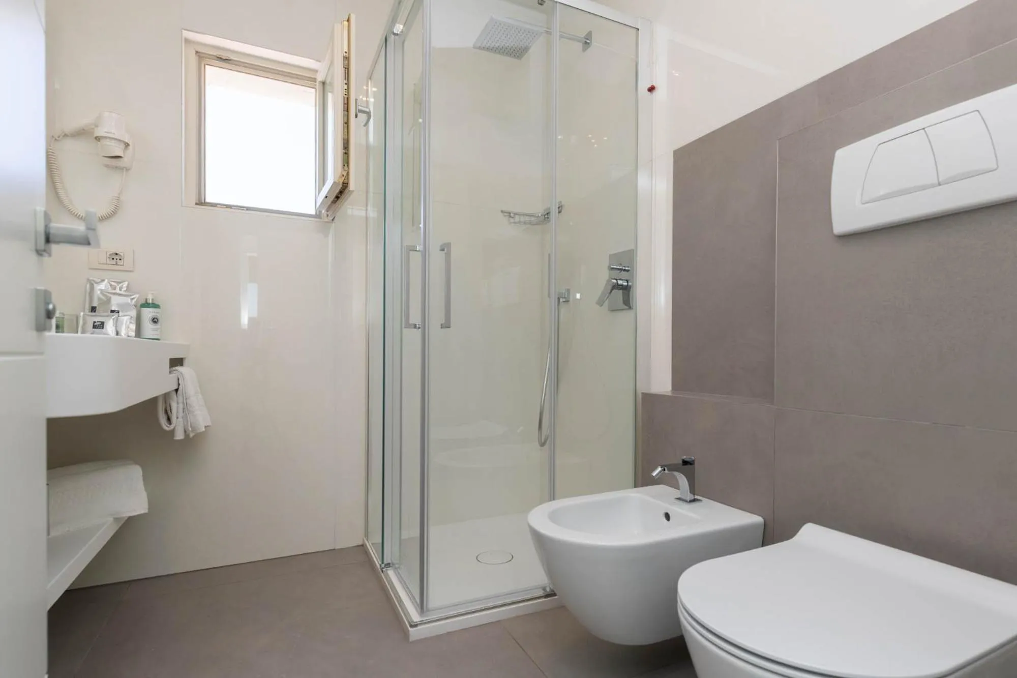 Bathroom in Hotel Vega