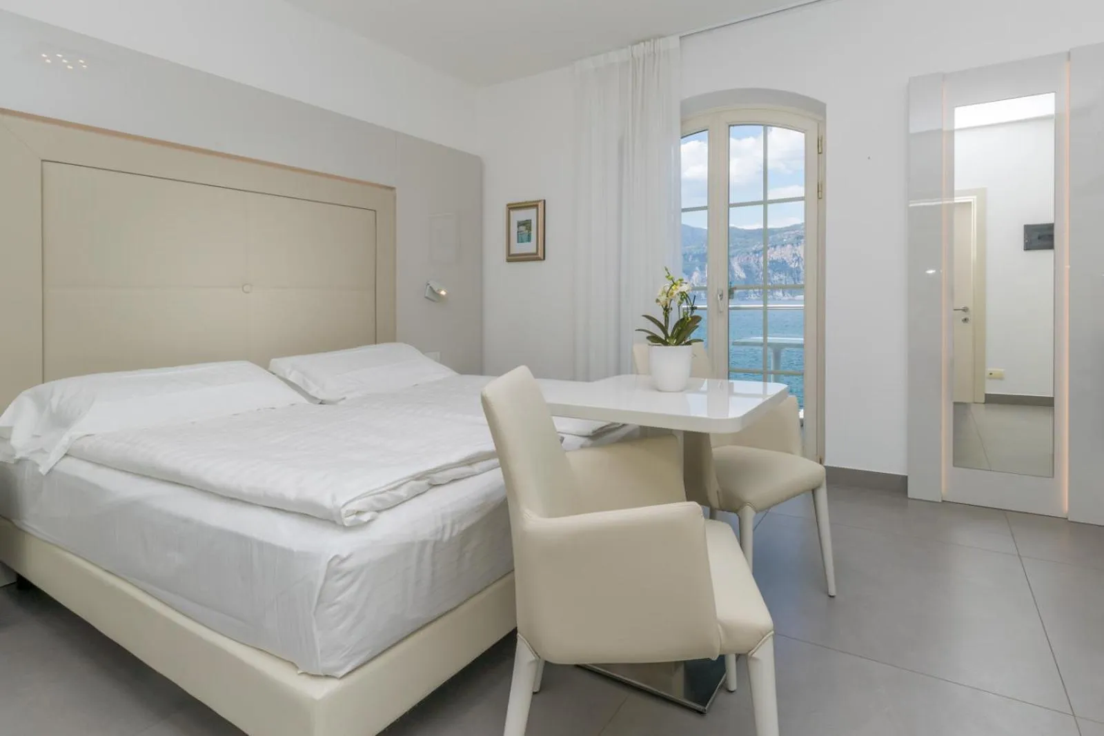 Photo of the whole room, Bed in Hotel Vega