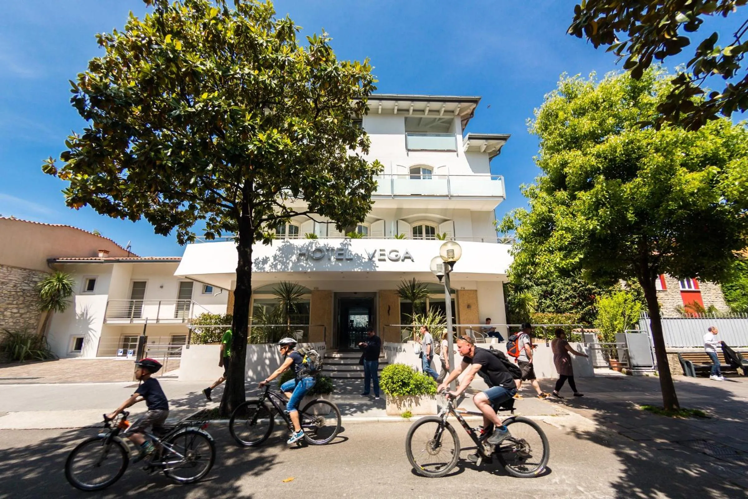 Facade/entrance in Hotel Vega