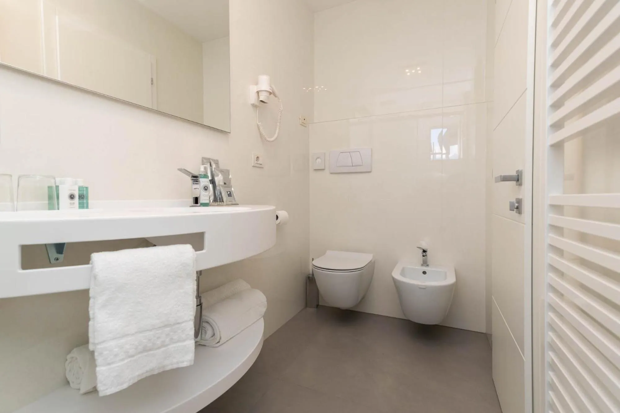 Bathroom in Hotel Vega