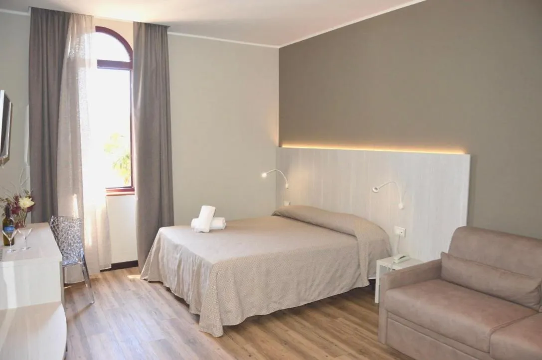 Bed in Hotel Regent - In pieno Centro