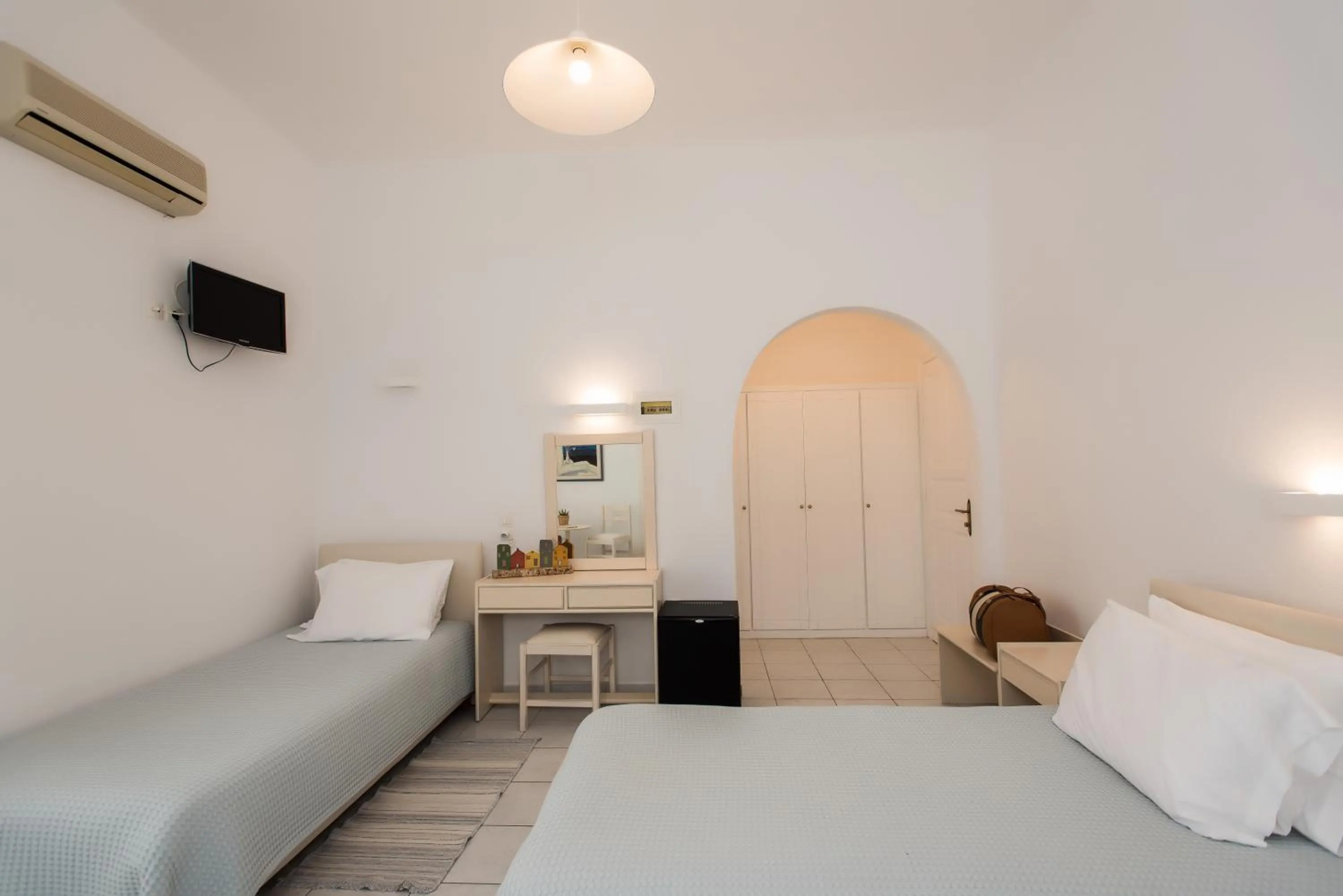 Bed in Hotel Charissi