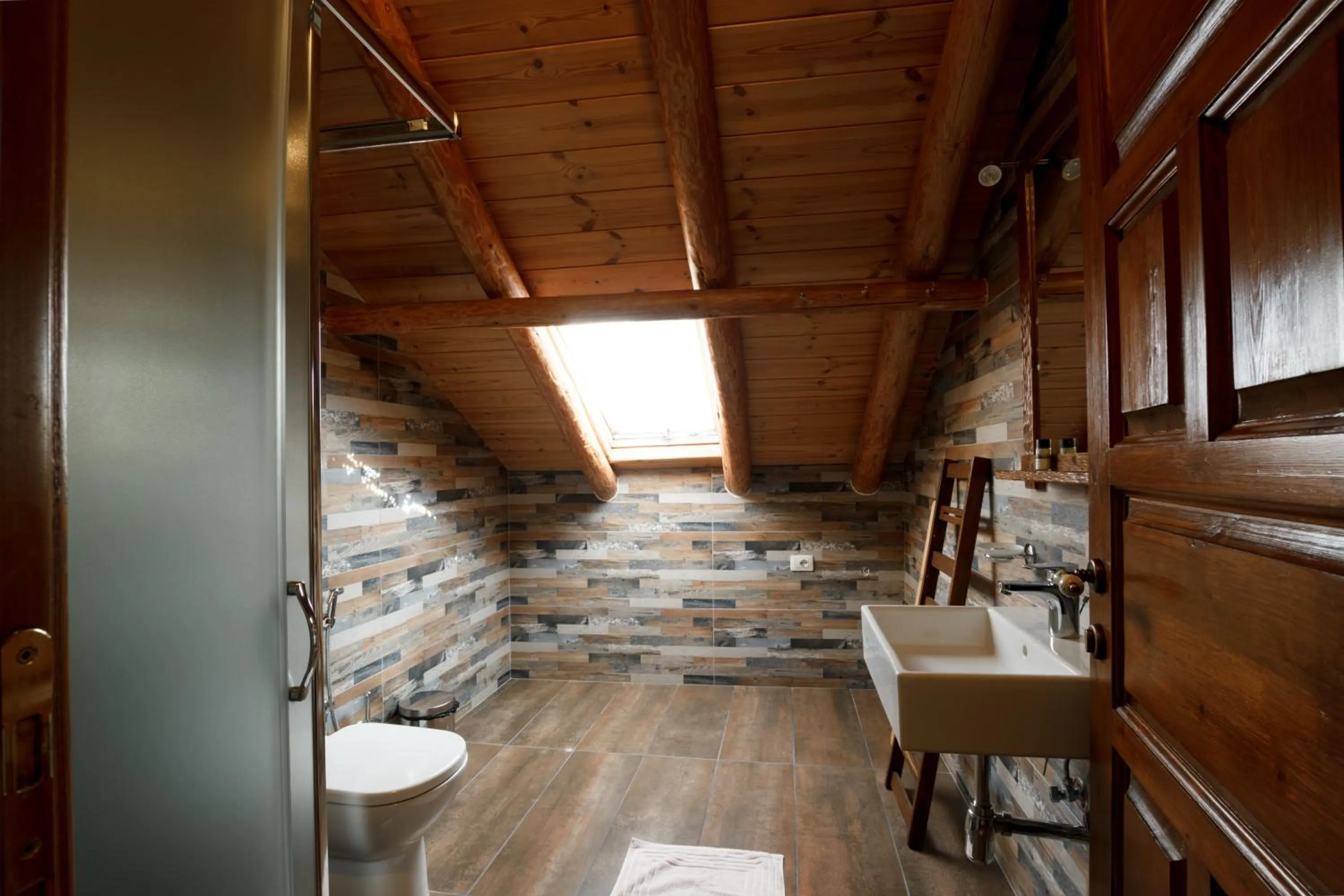 Toilet in Boutique Hotel Musée