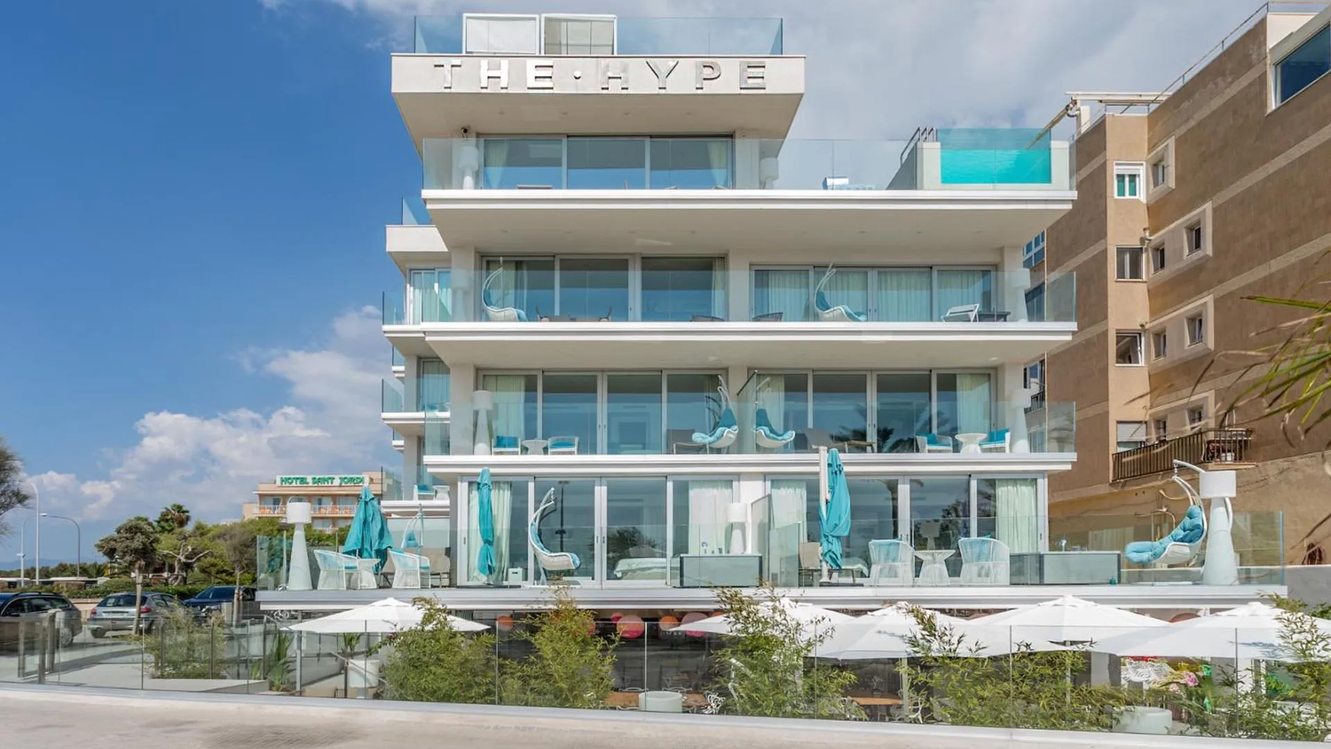 Facade/entrance in The Hype Beachhouse