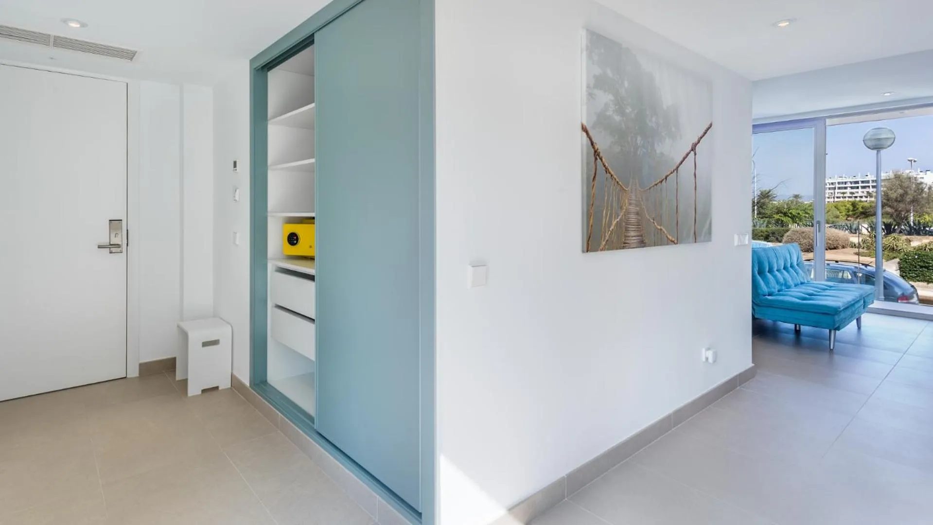 Photo of the whole room in The Hype Beachhouse