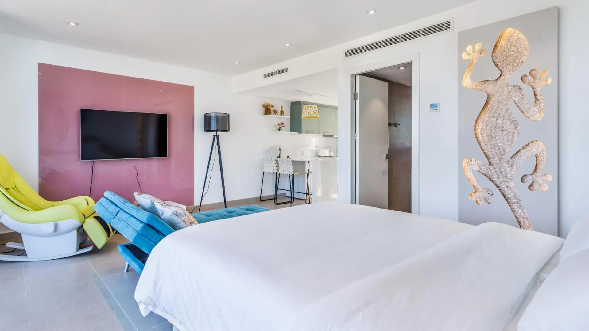 Bed in The Hype Beachhouse