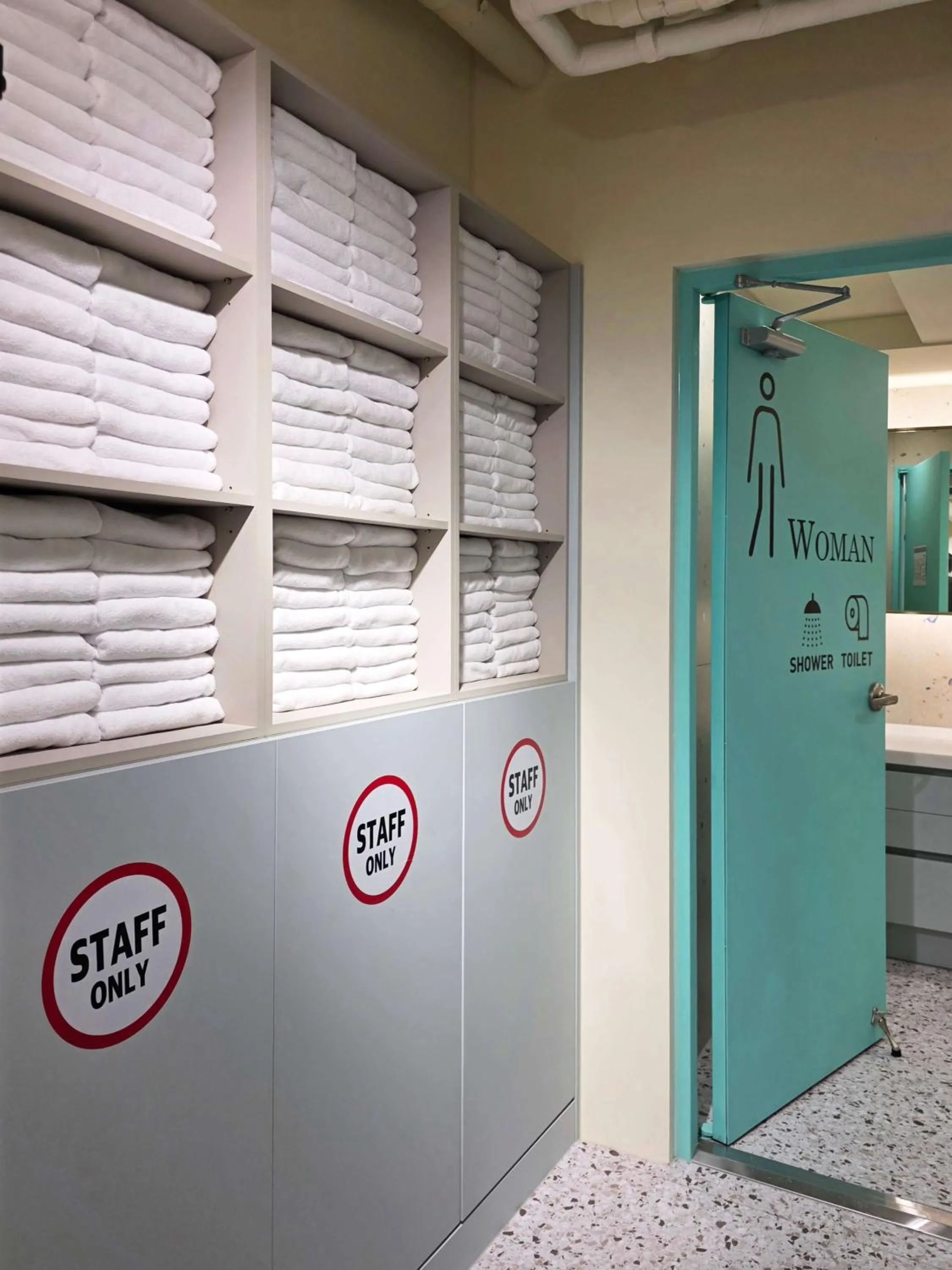 towels in The Cube Hotel