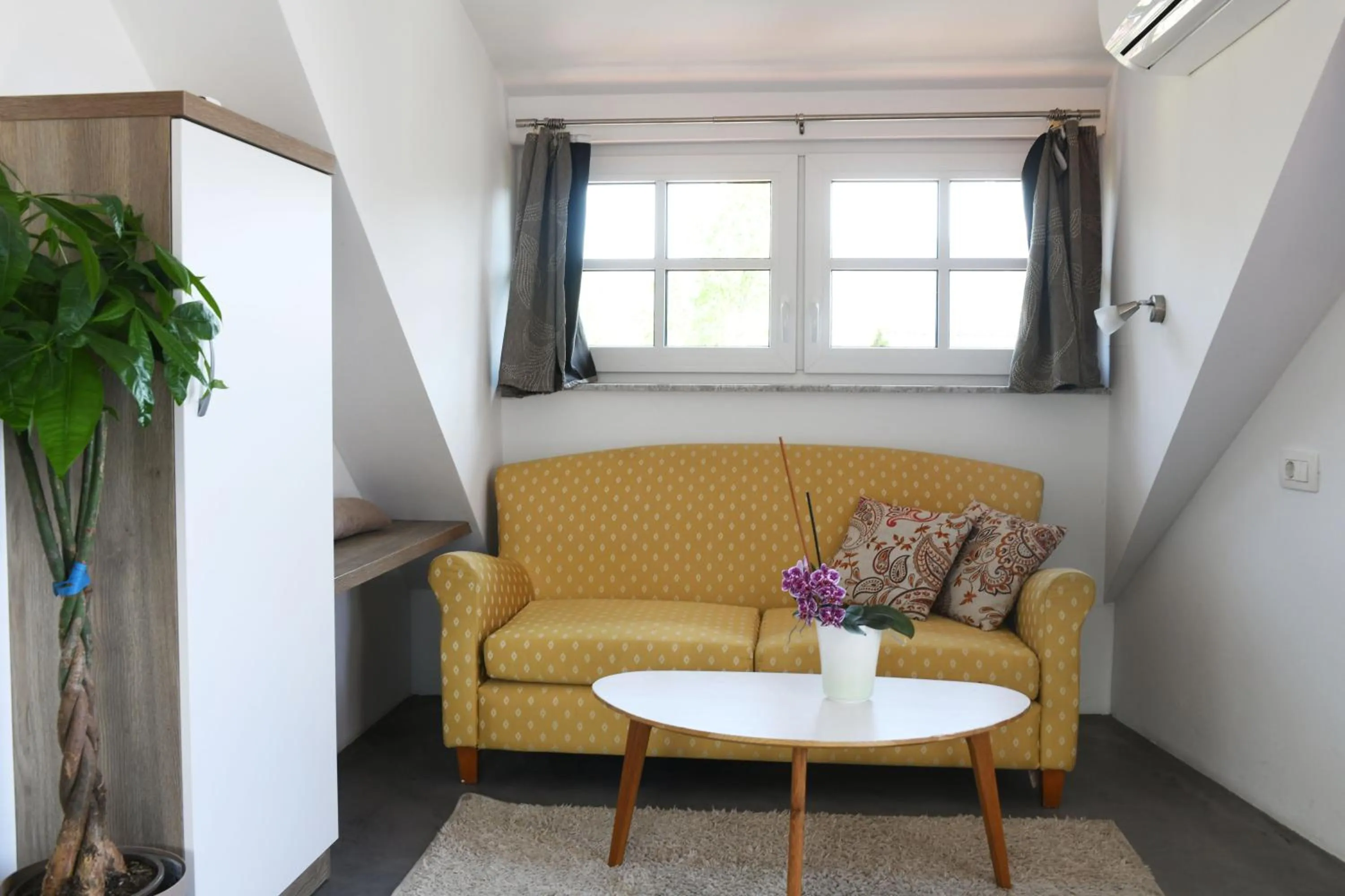 Living room in Resort Vidmar near Bled - rooms Vidmar