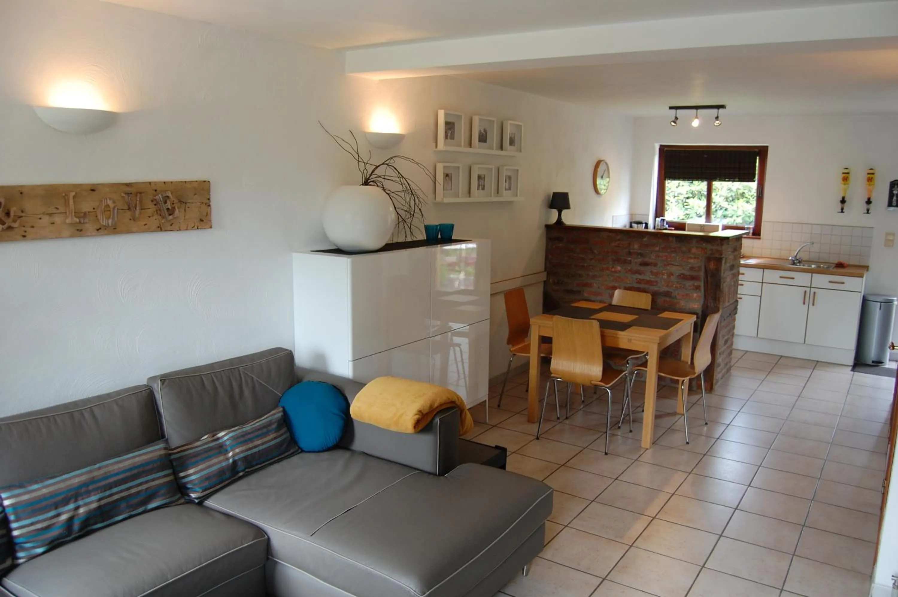 Living room in Appartement Fleurs des champs - Esc'Appart