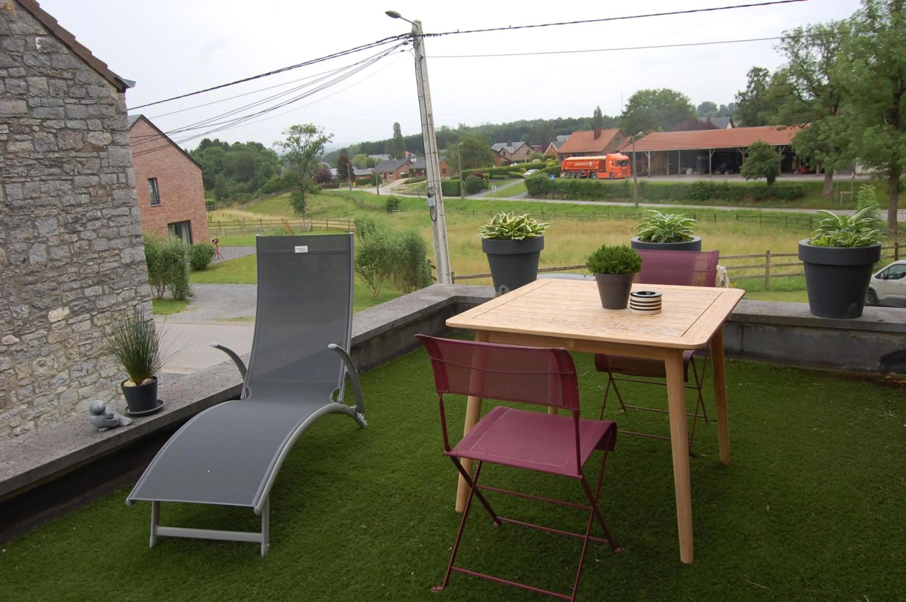 Patio in Appartement Fleurs des champs - Esc'Appart