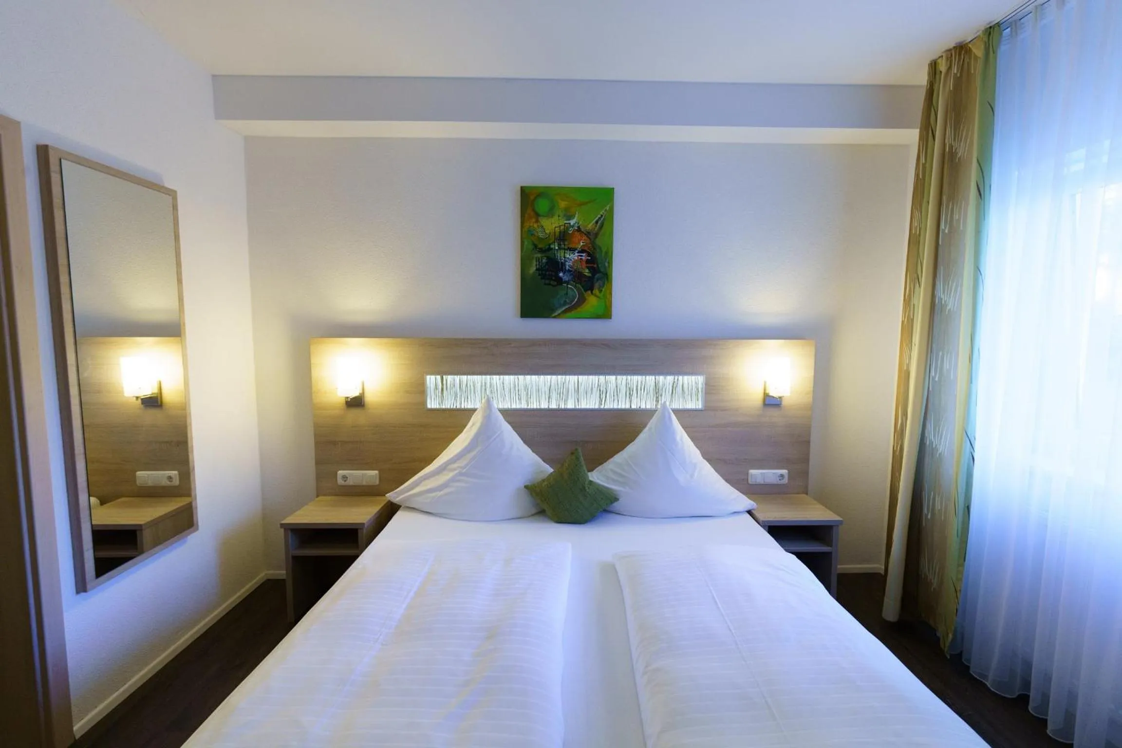 Bed in Gasthaus Schwarzer Adler