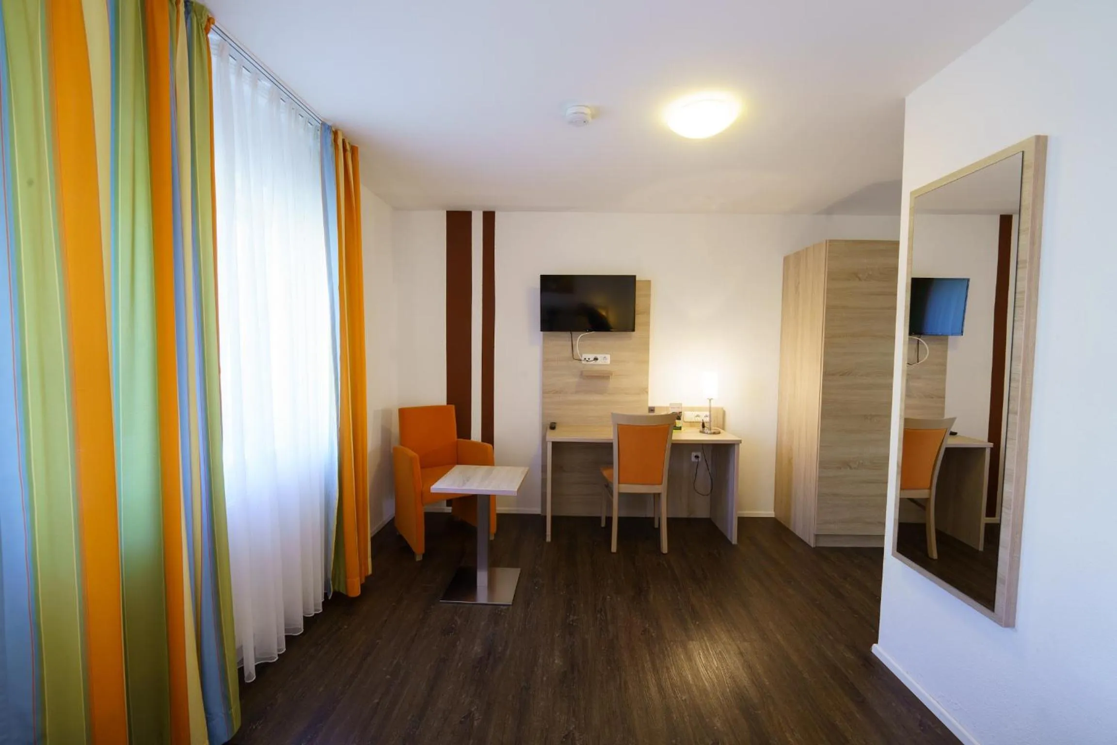 TV and multimedia in Gasthaus Schwarzer Adler