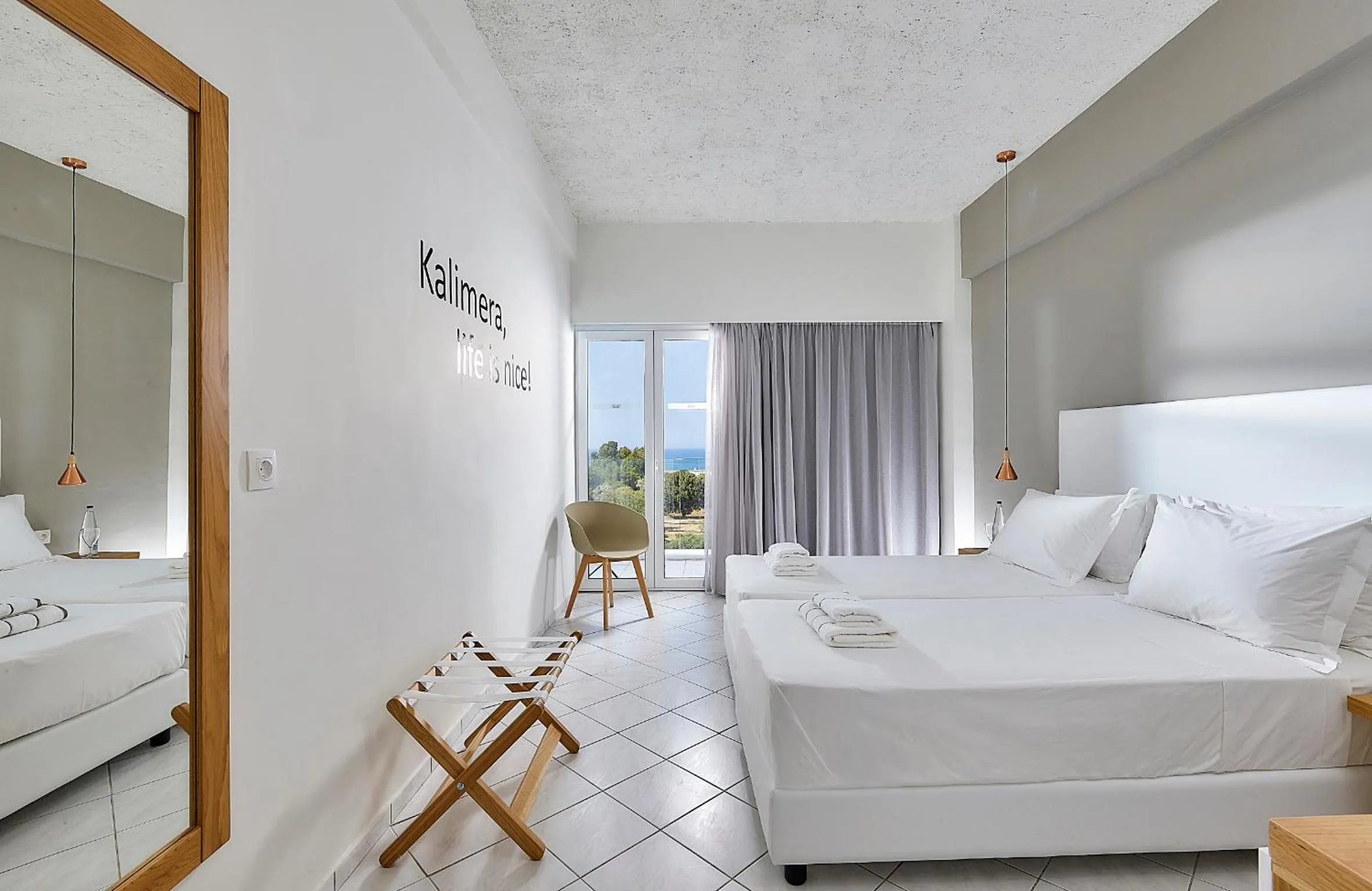 Photo of the whole room, Bed in Vasia Royal Hotel