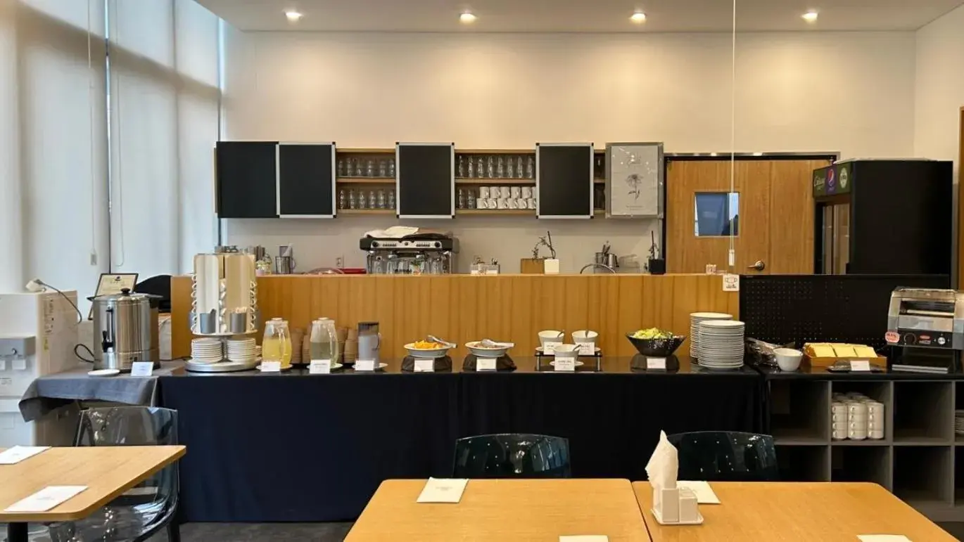 Restaurant/places to eat in Gangneung City Hotel Restaurant/places to eat in Gangneung City Hotel