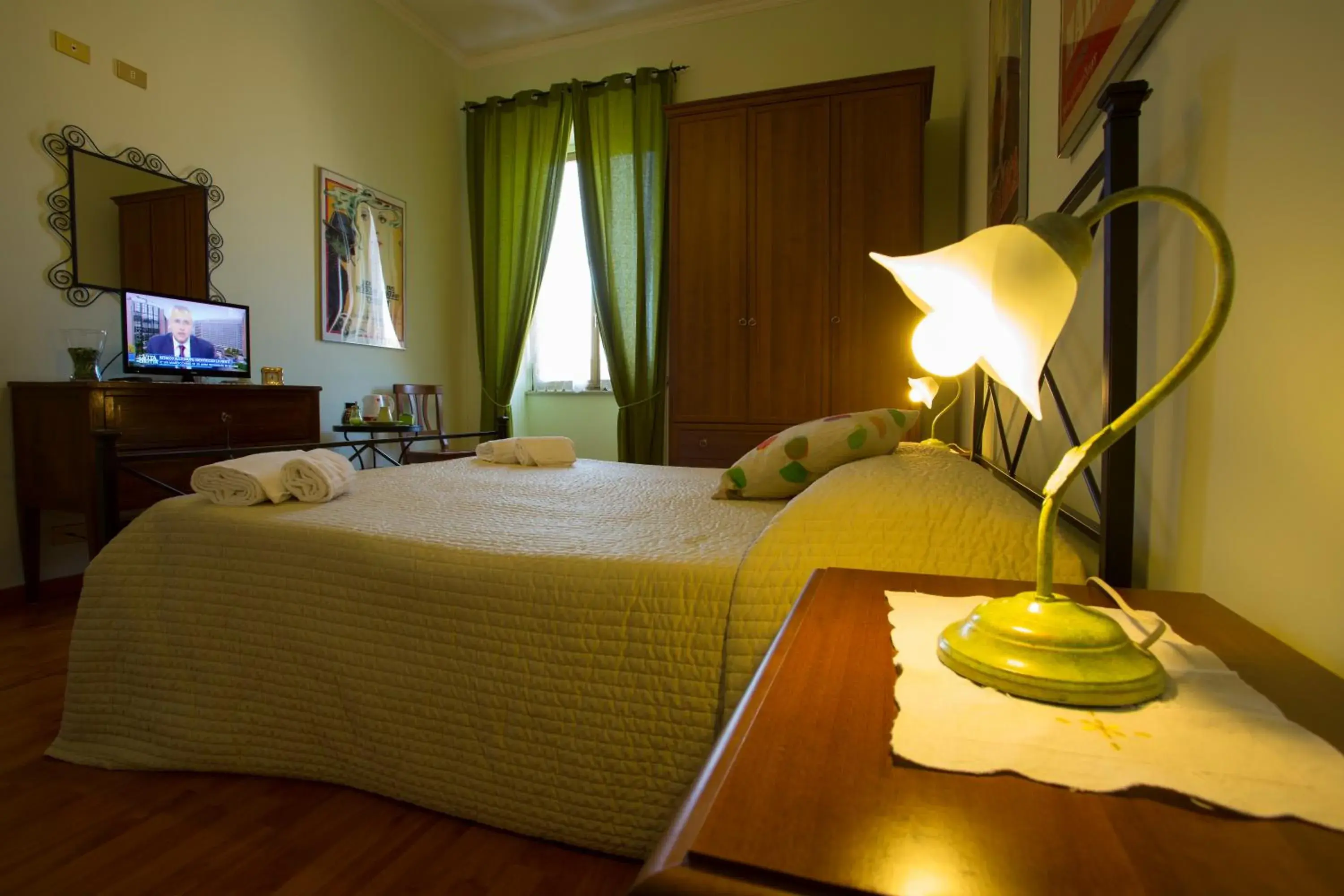 Bed in Laterano Inn Bed in Laterano Inn