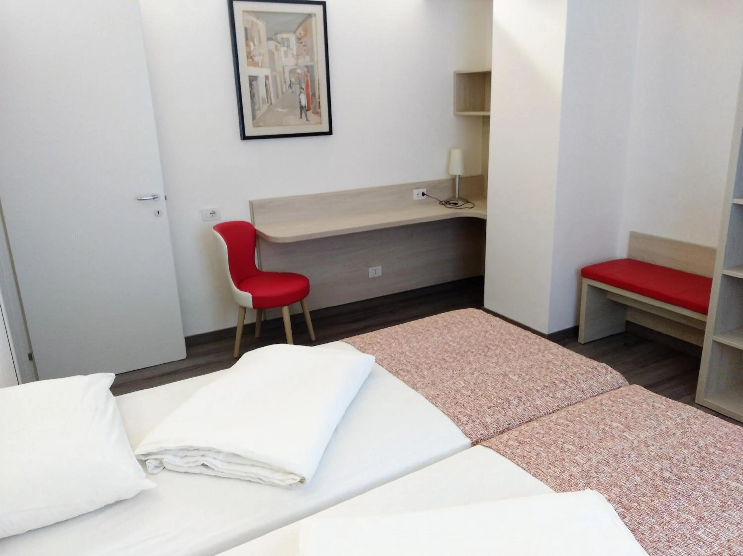 Other, Bed in Hotel Orchidea