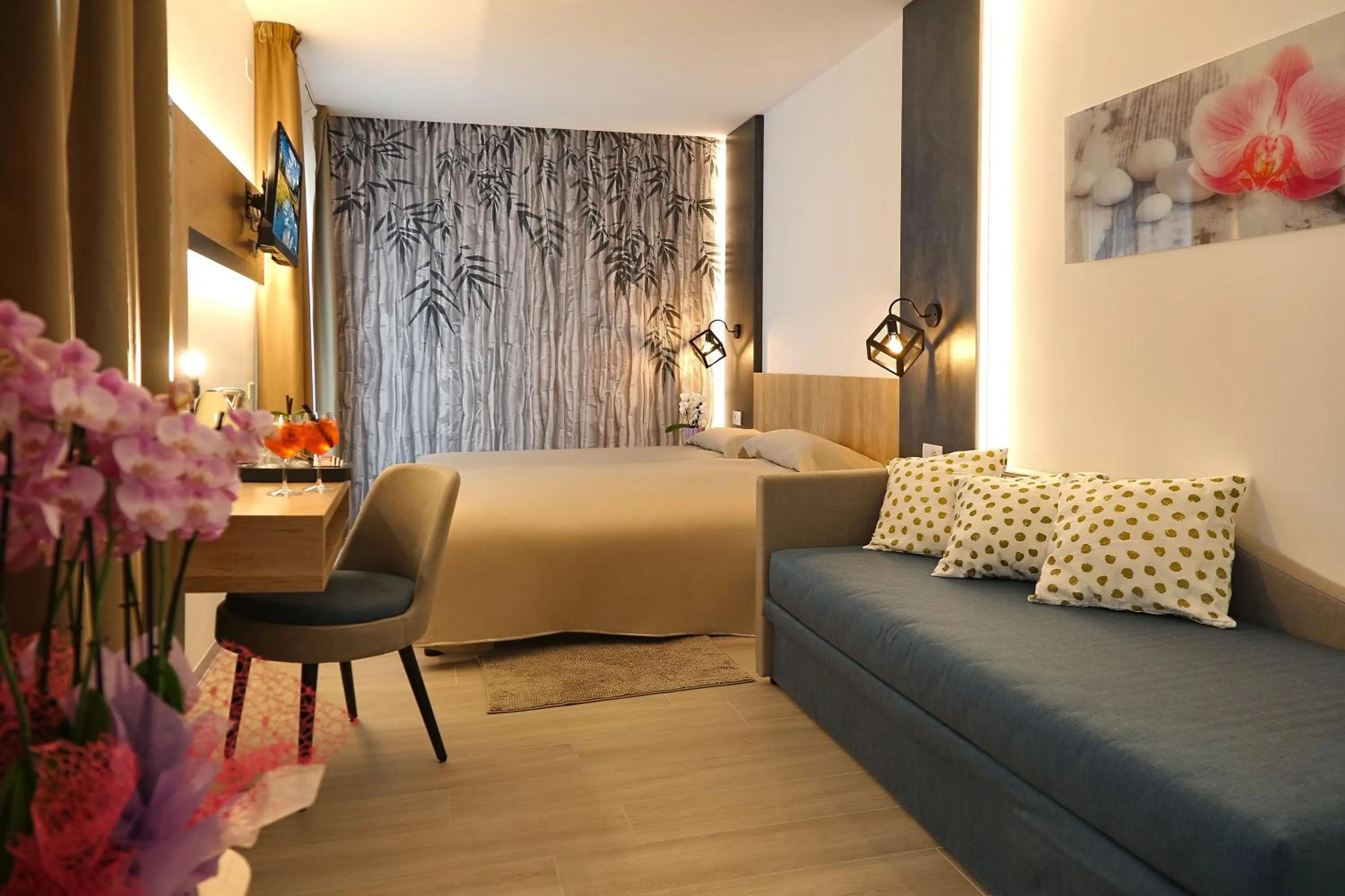 Photo of the whole room in Hotel Orchidea