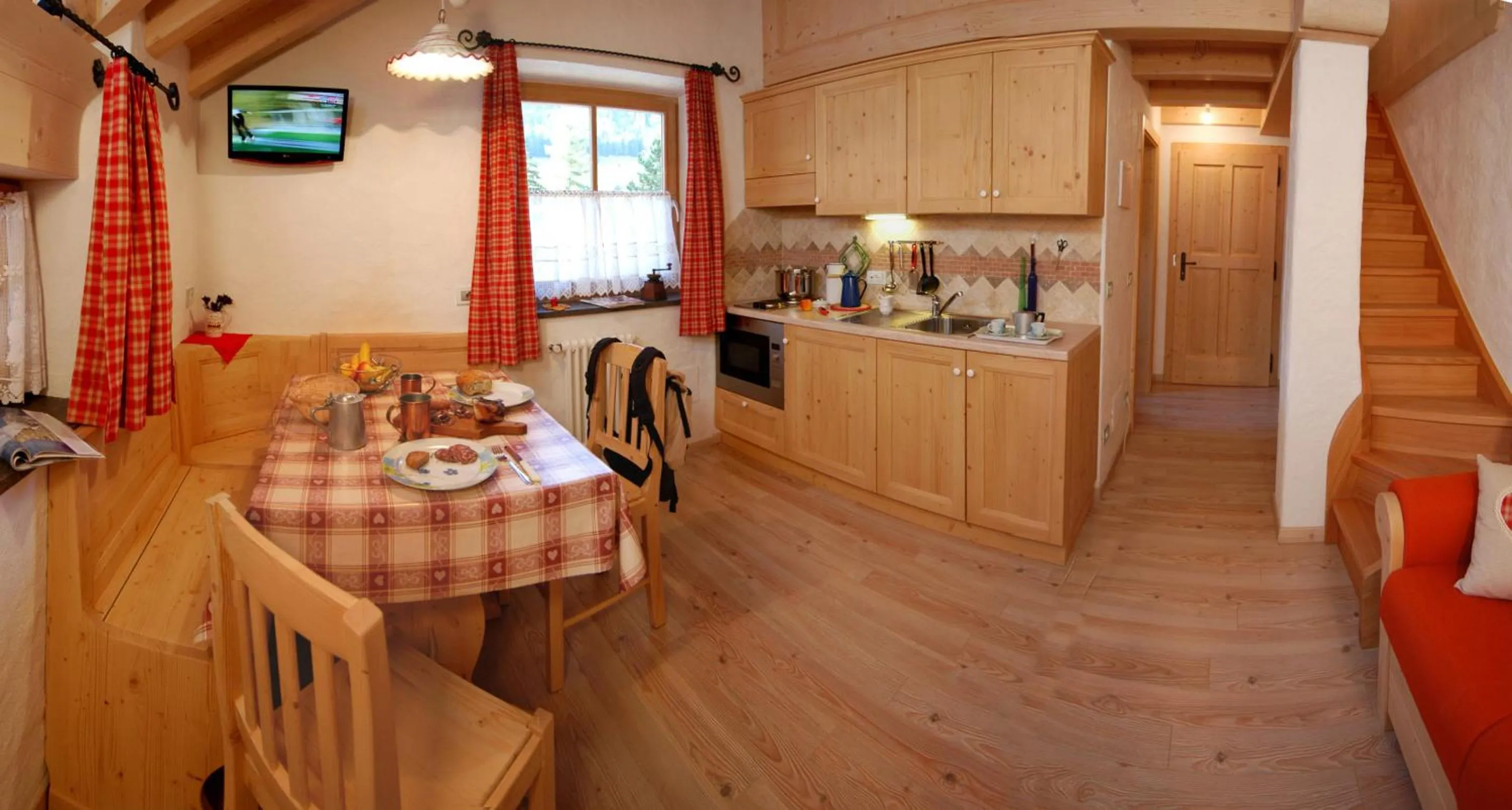 Kitchen or kitchenette in Camping Catinaccio Rosengarten