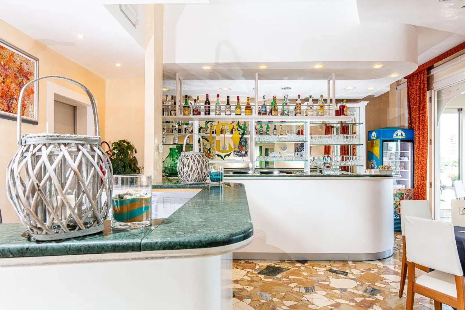 Lobby or reception in Hotel Karinzia