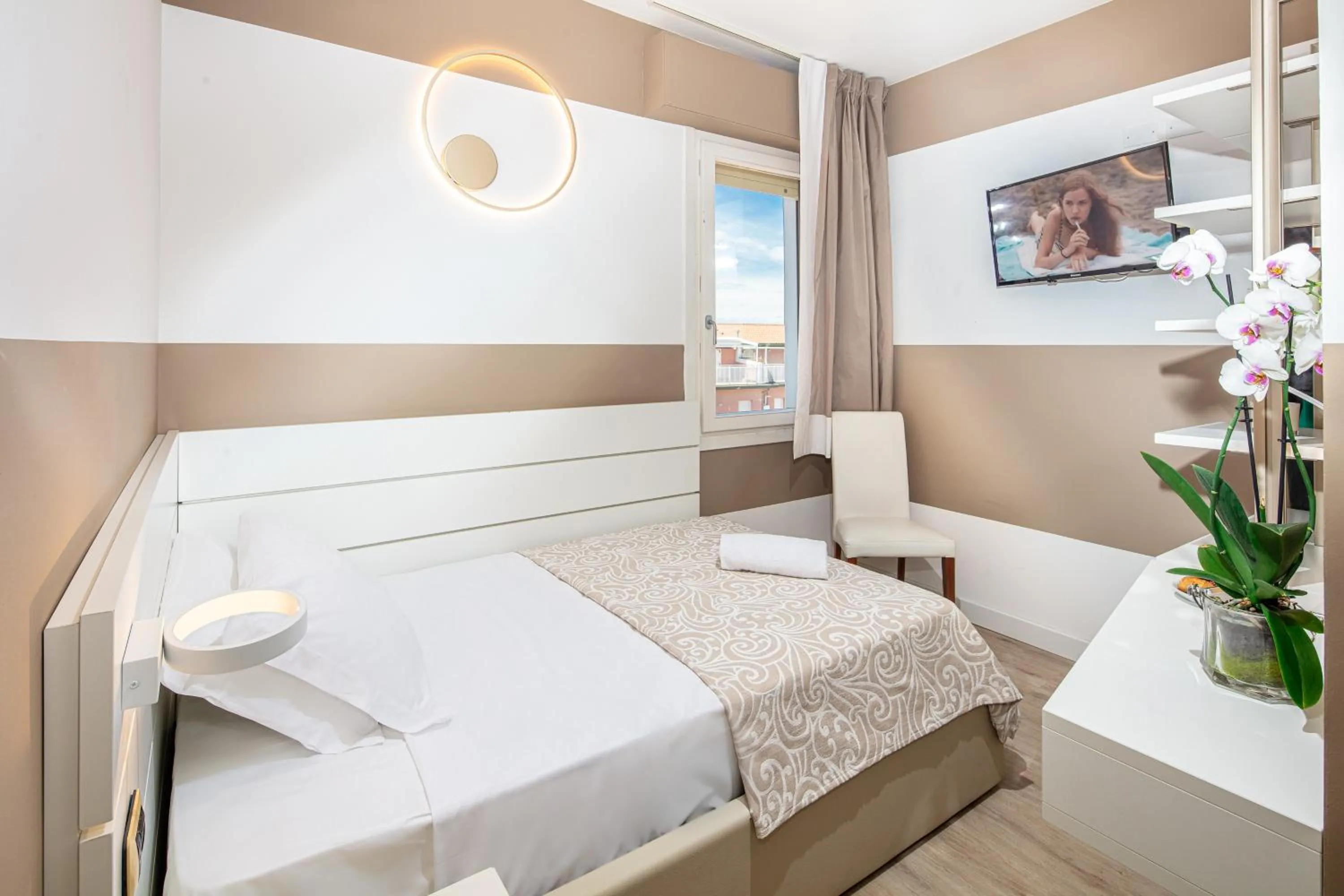 TV and multimedia in Hotel Karinzia