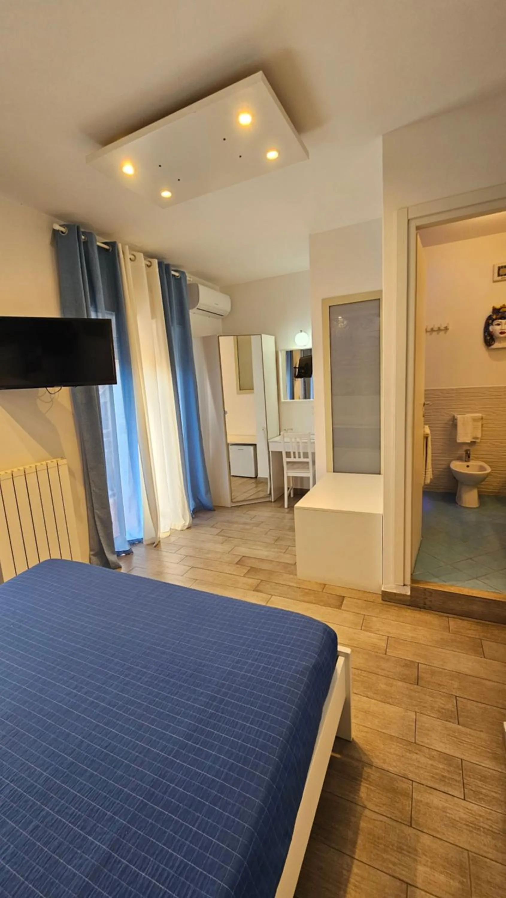 Bed in B&B Triskèles Adult Only