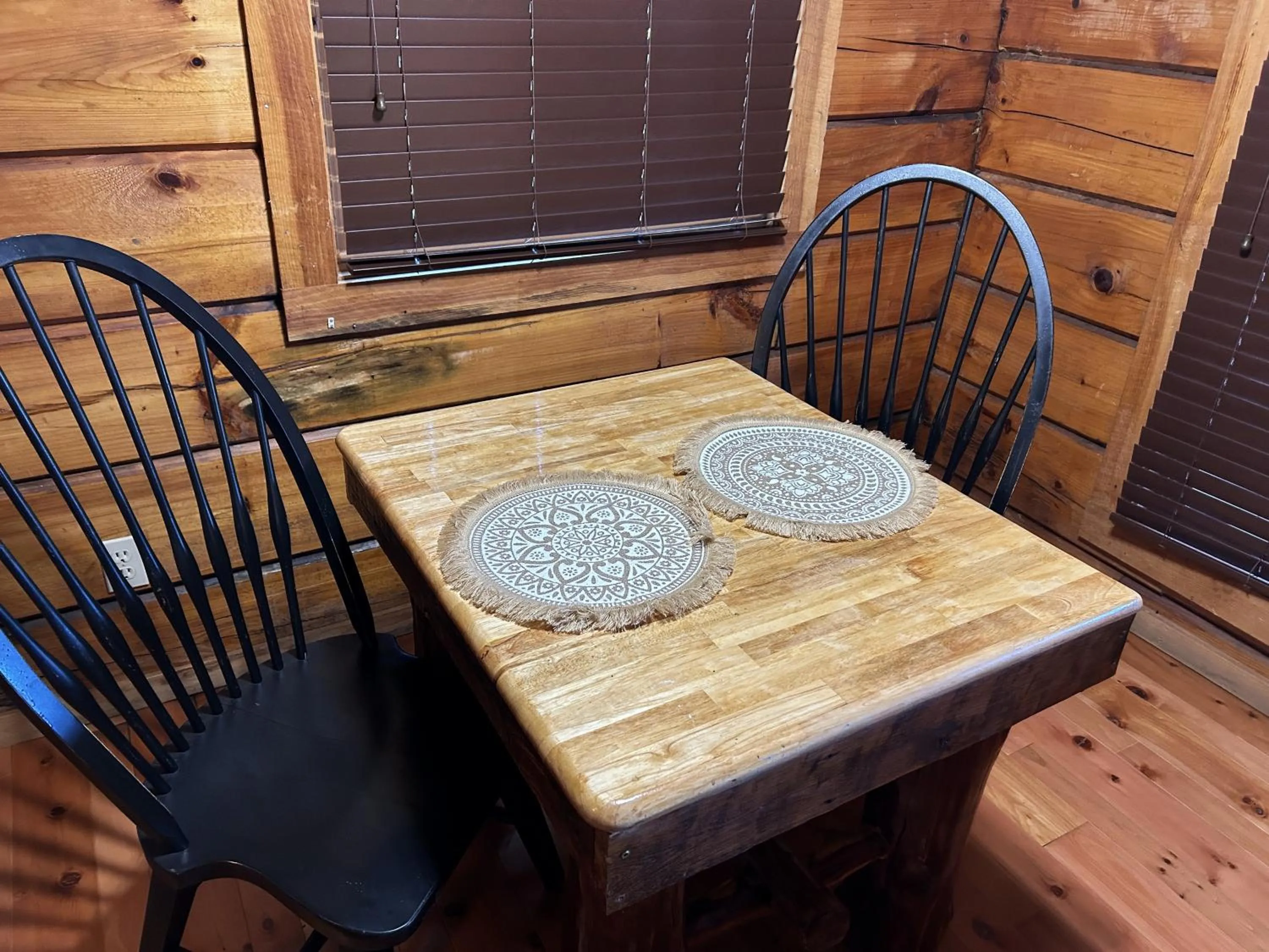 Dining area in Love Shack