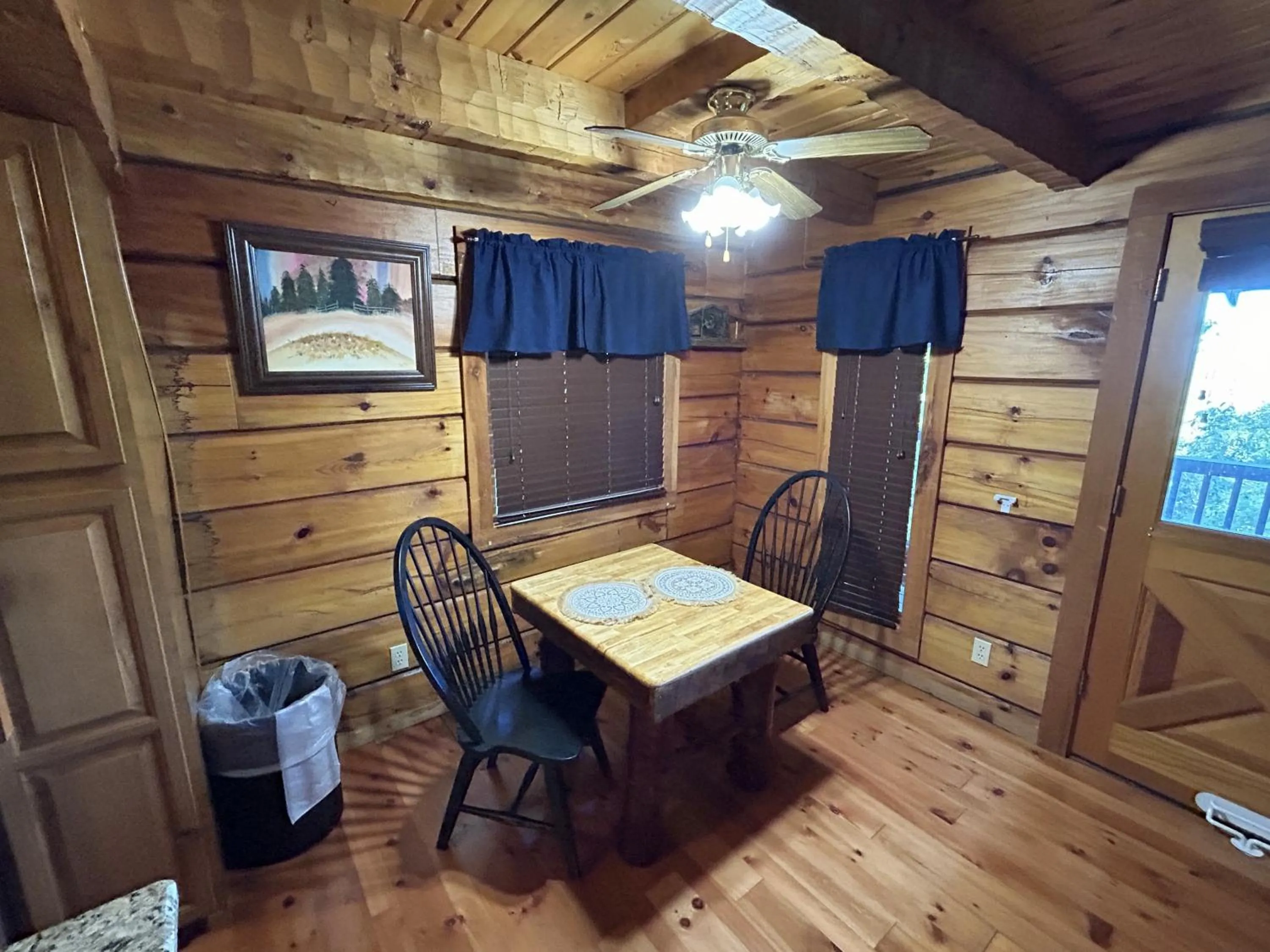 Dining area in Love Shack