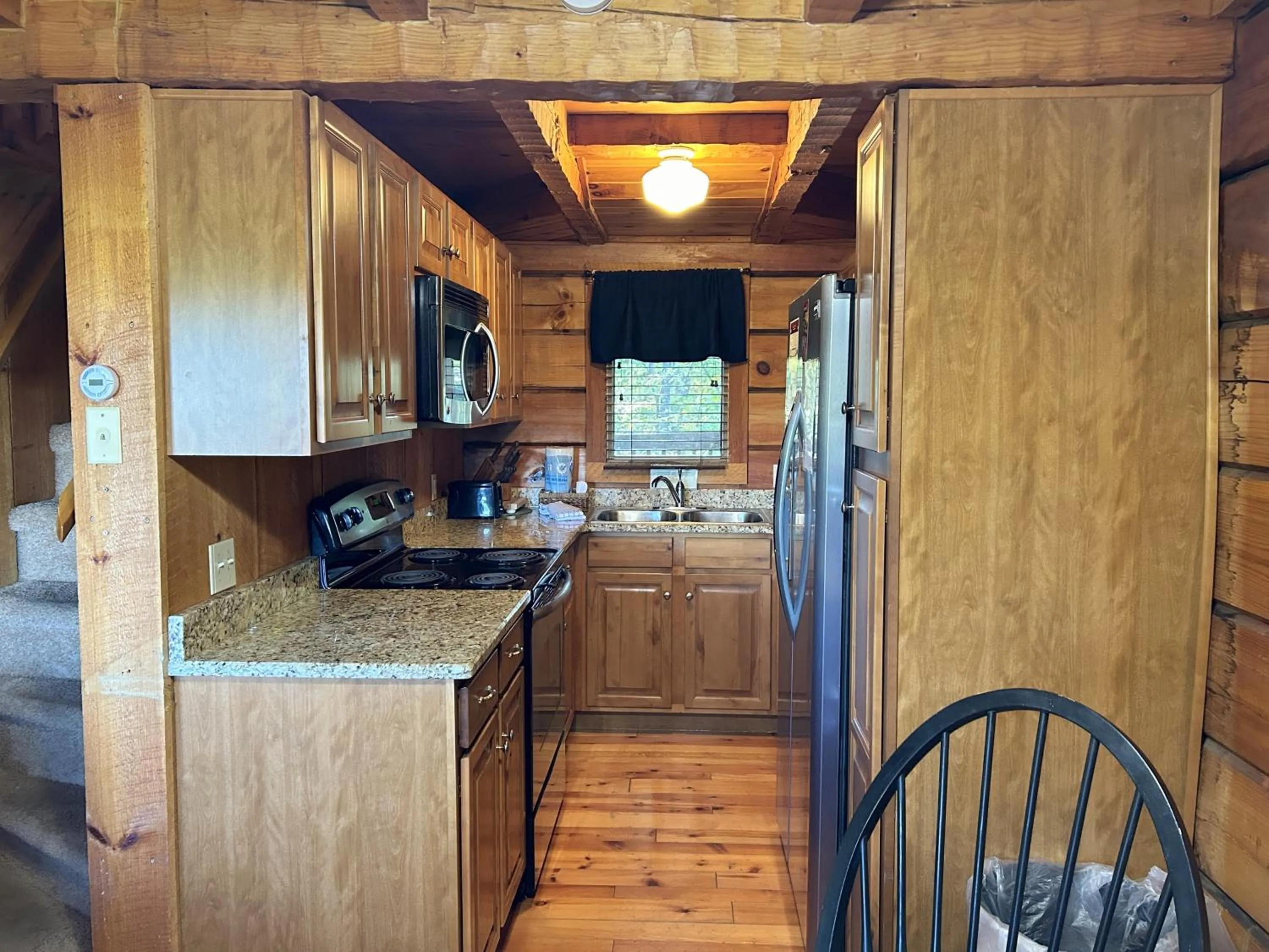 Kitchen or kitchenette in Love Shack