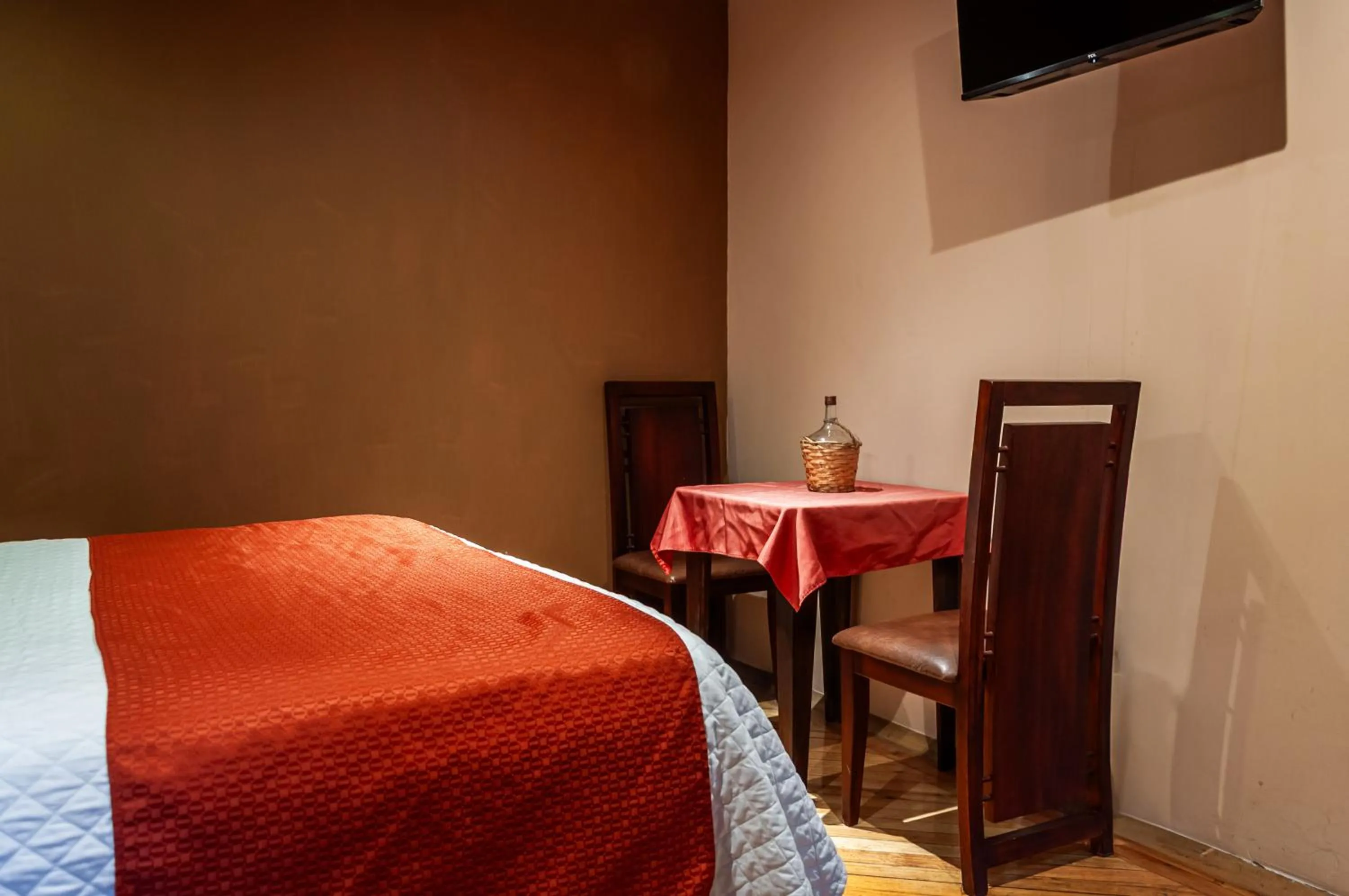 Photo of the whole room, Bed in Hotel Calle Angosta
