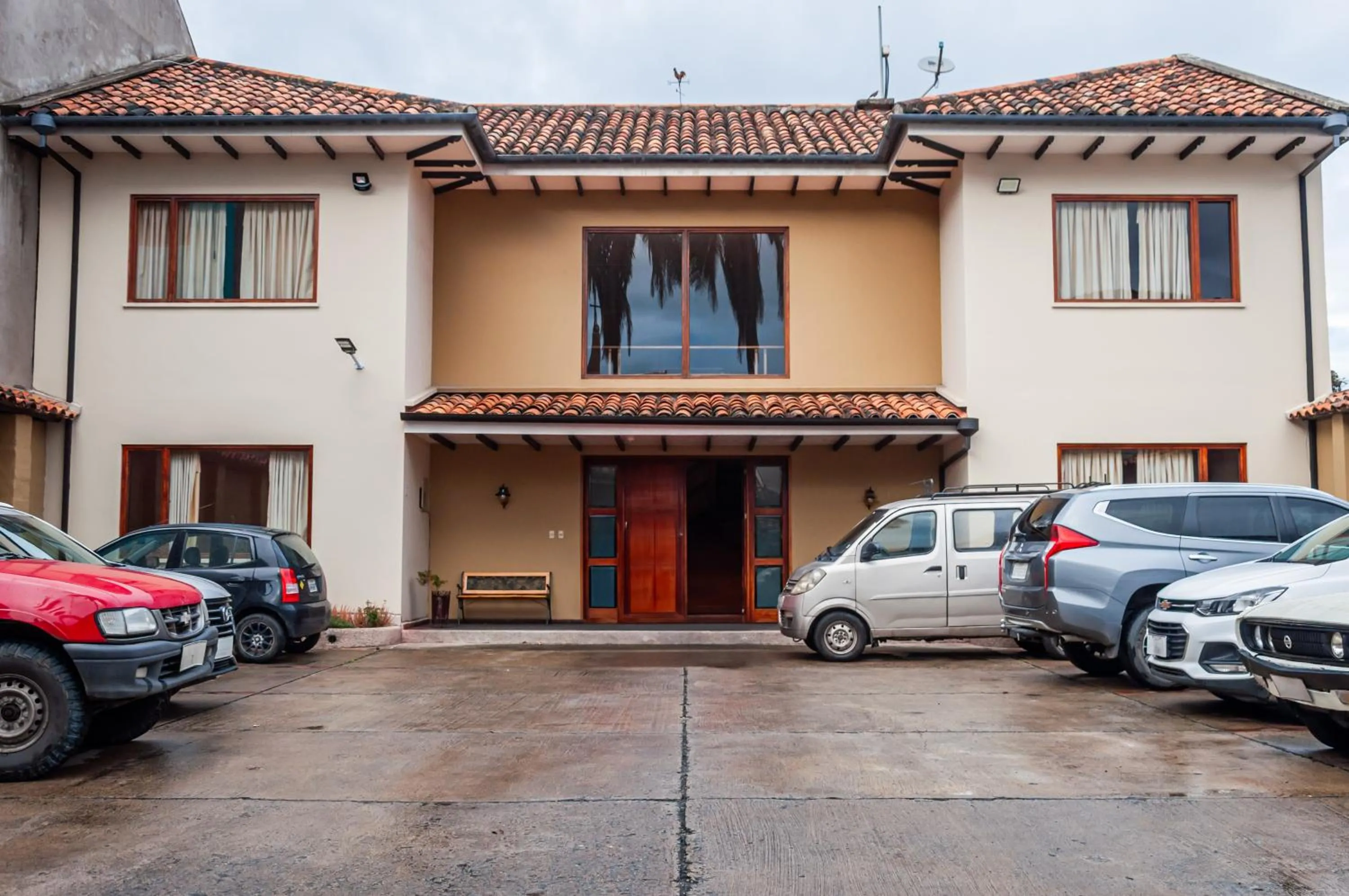 Property building in Hotel Calle Angosta