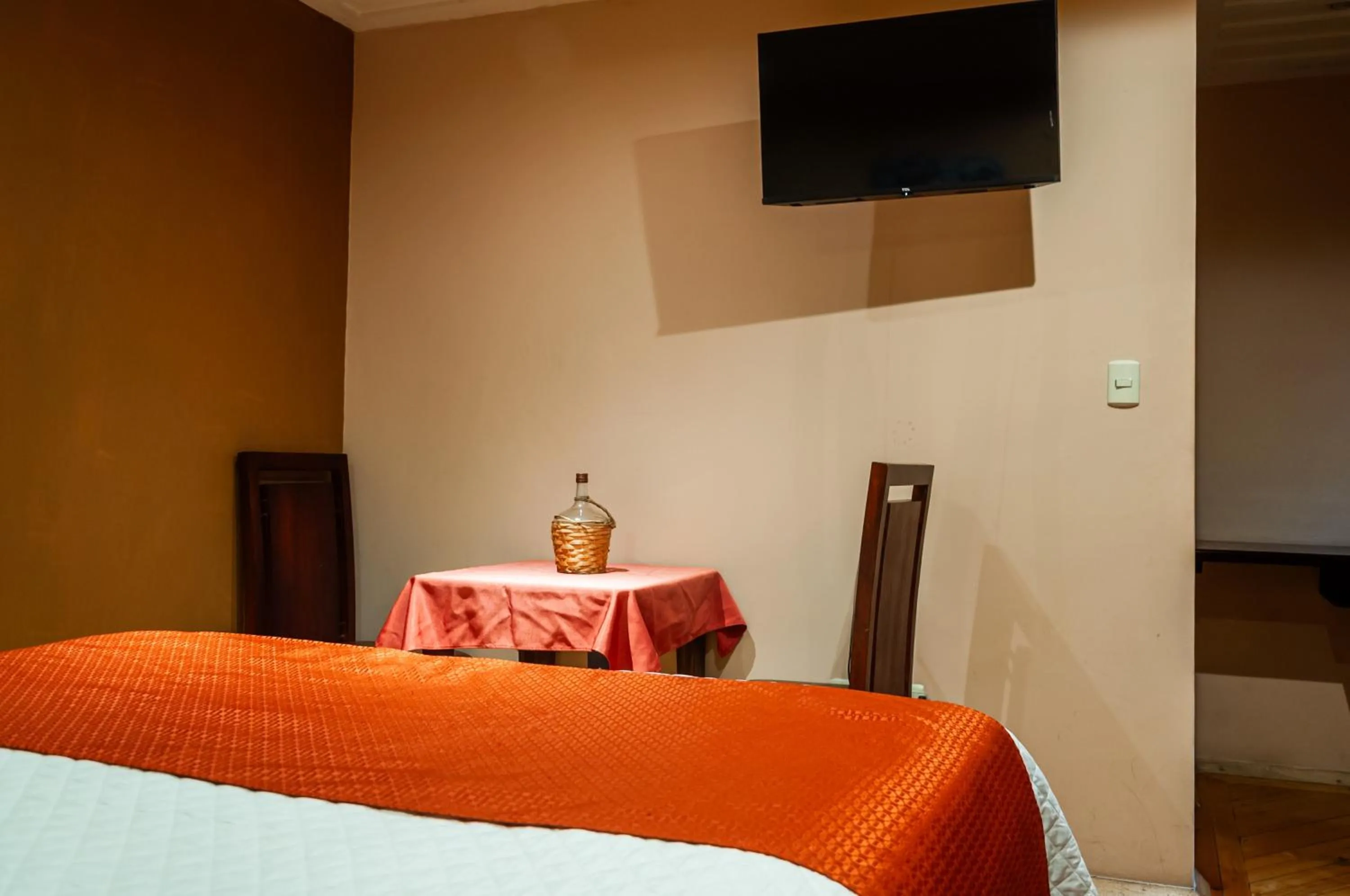 Photo of the whole room, Bed in Hotel Calle Angosta