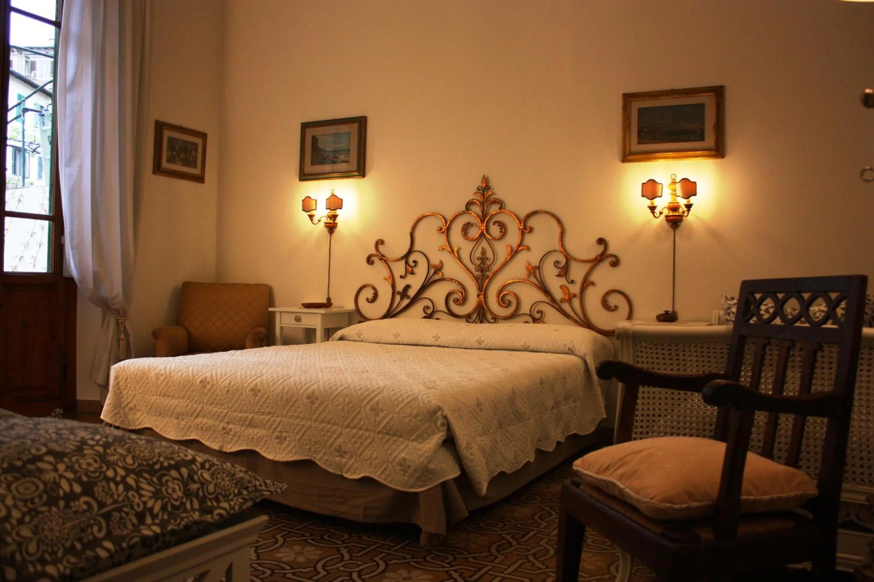 Rooms by Anna