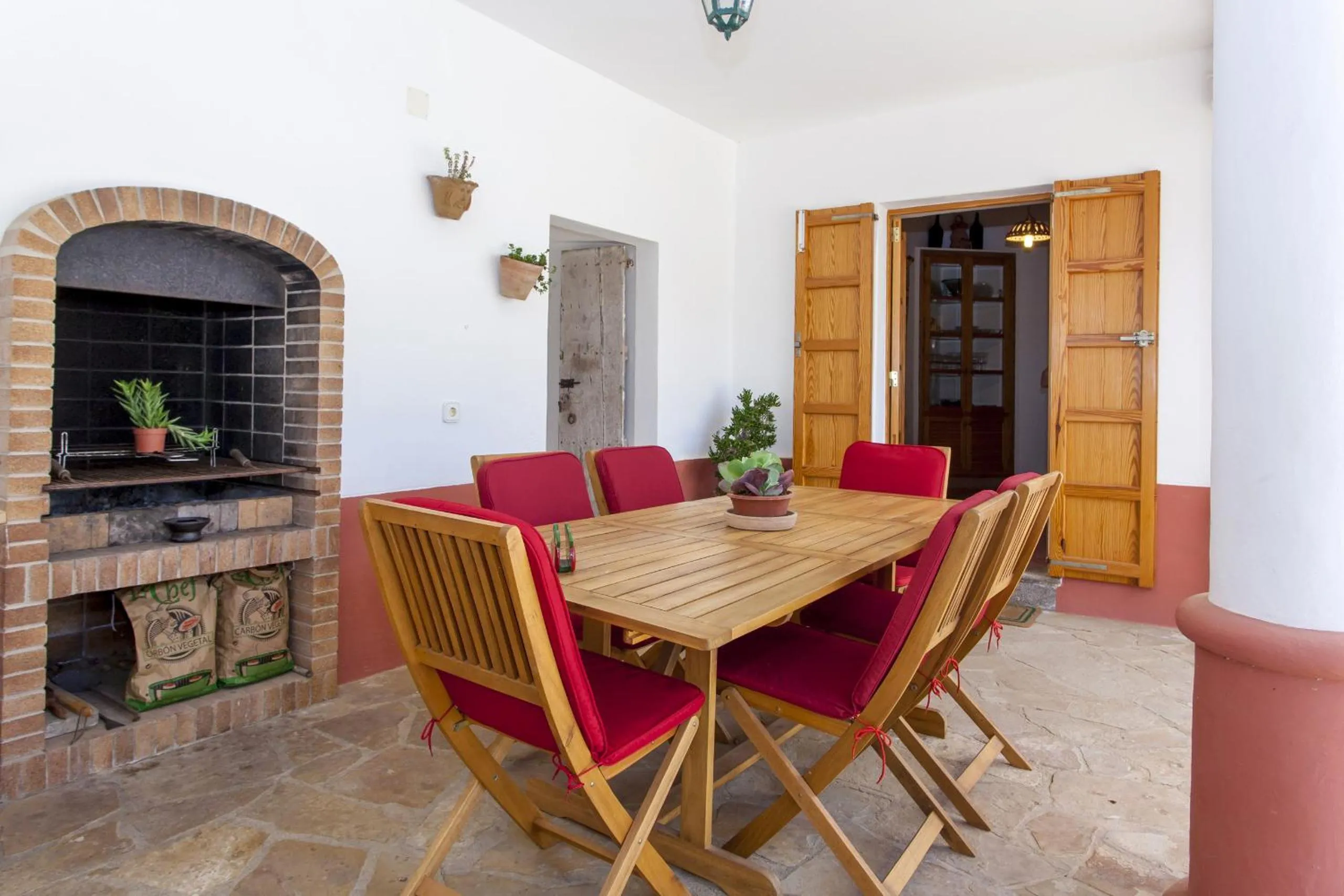 Off site in Pau de Baix