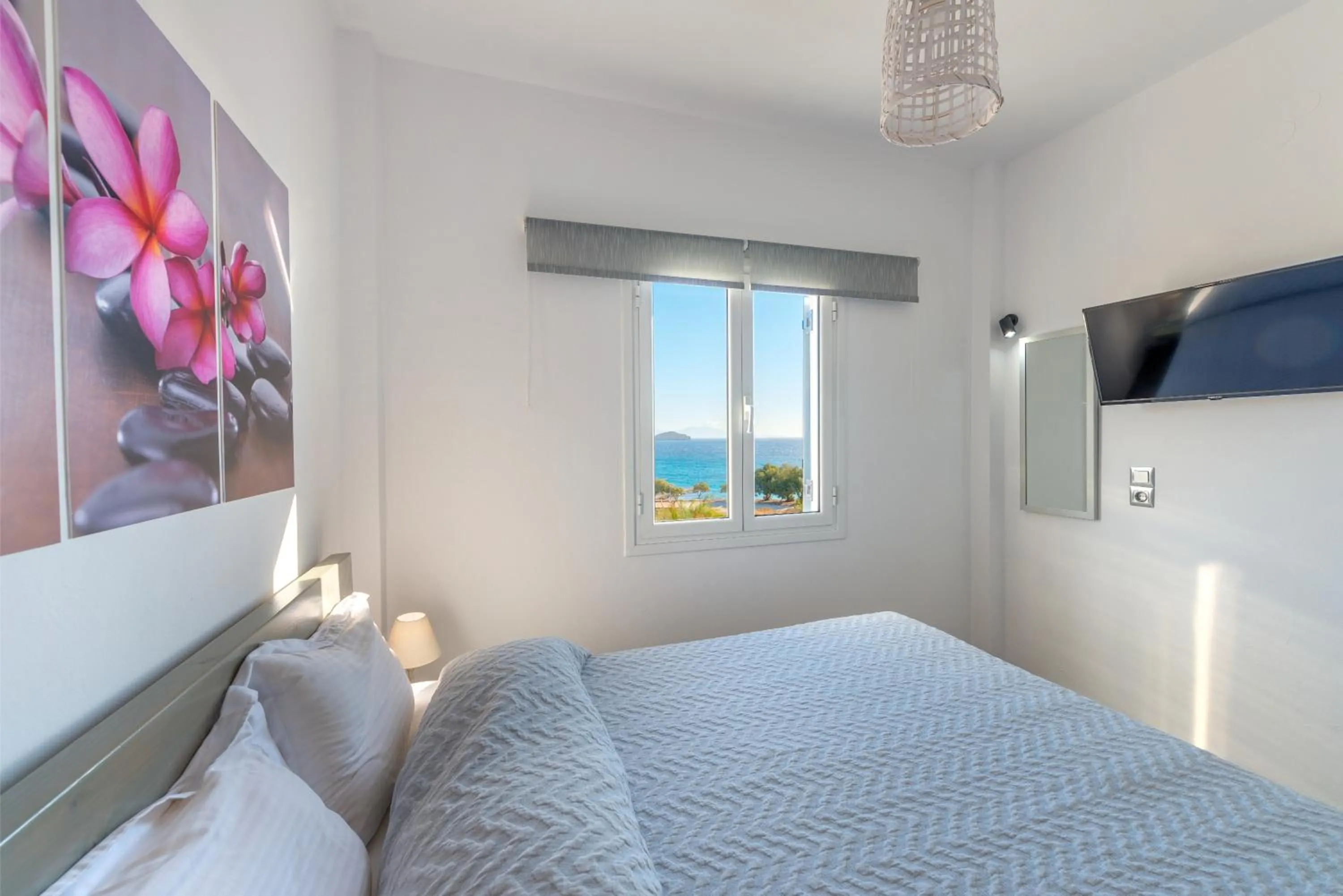 Communal lounge/ TV room, Bed in Aegean Paradiso Vacation Club - "Adults Only"