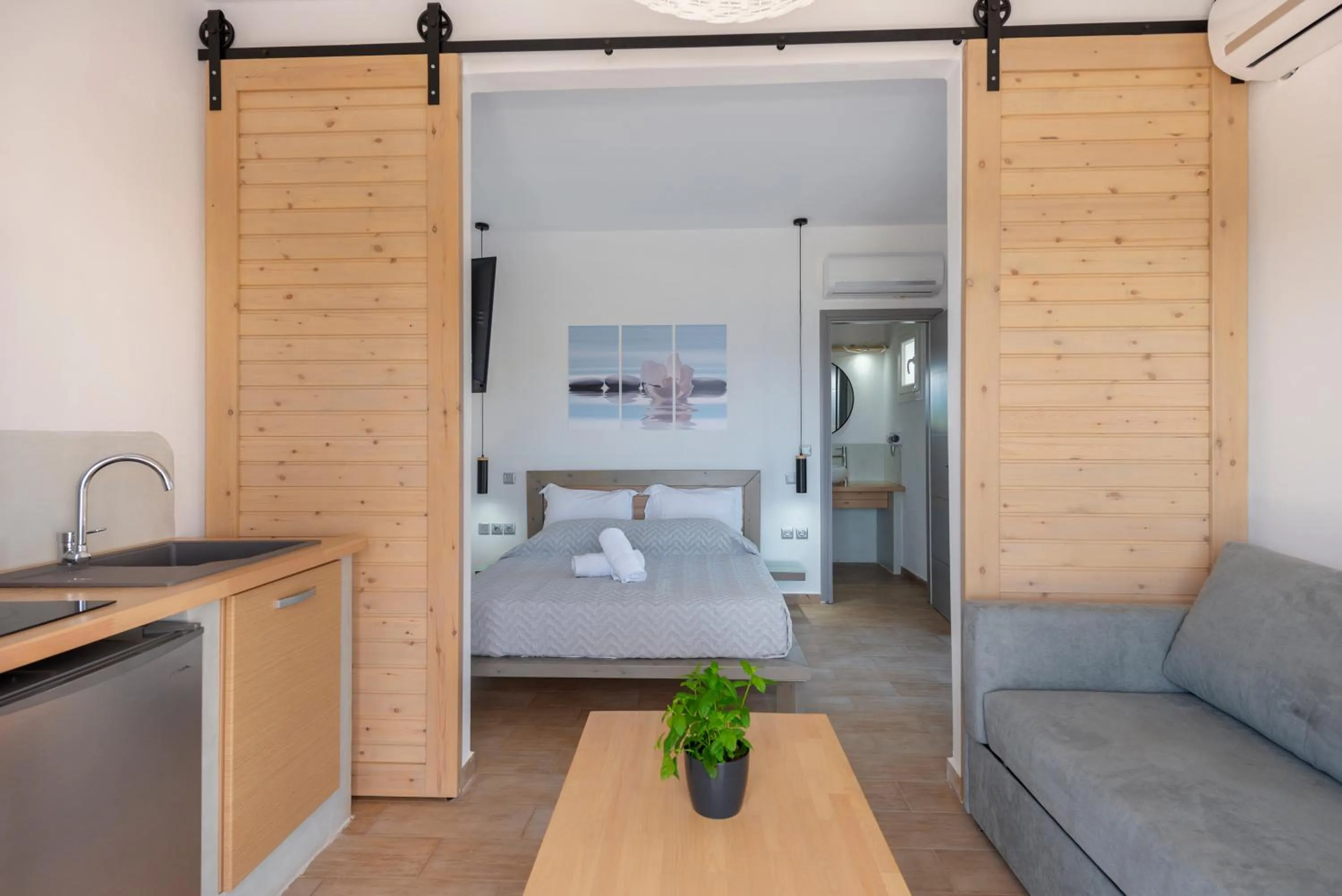 Photo of the whole room, Bed in Aegean Paradiso Vacation Club - "Adults Only"