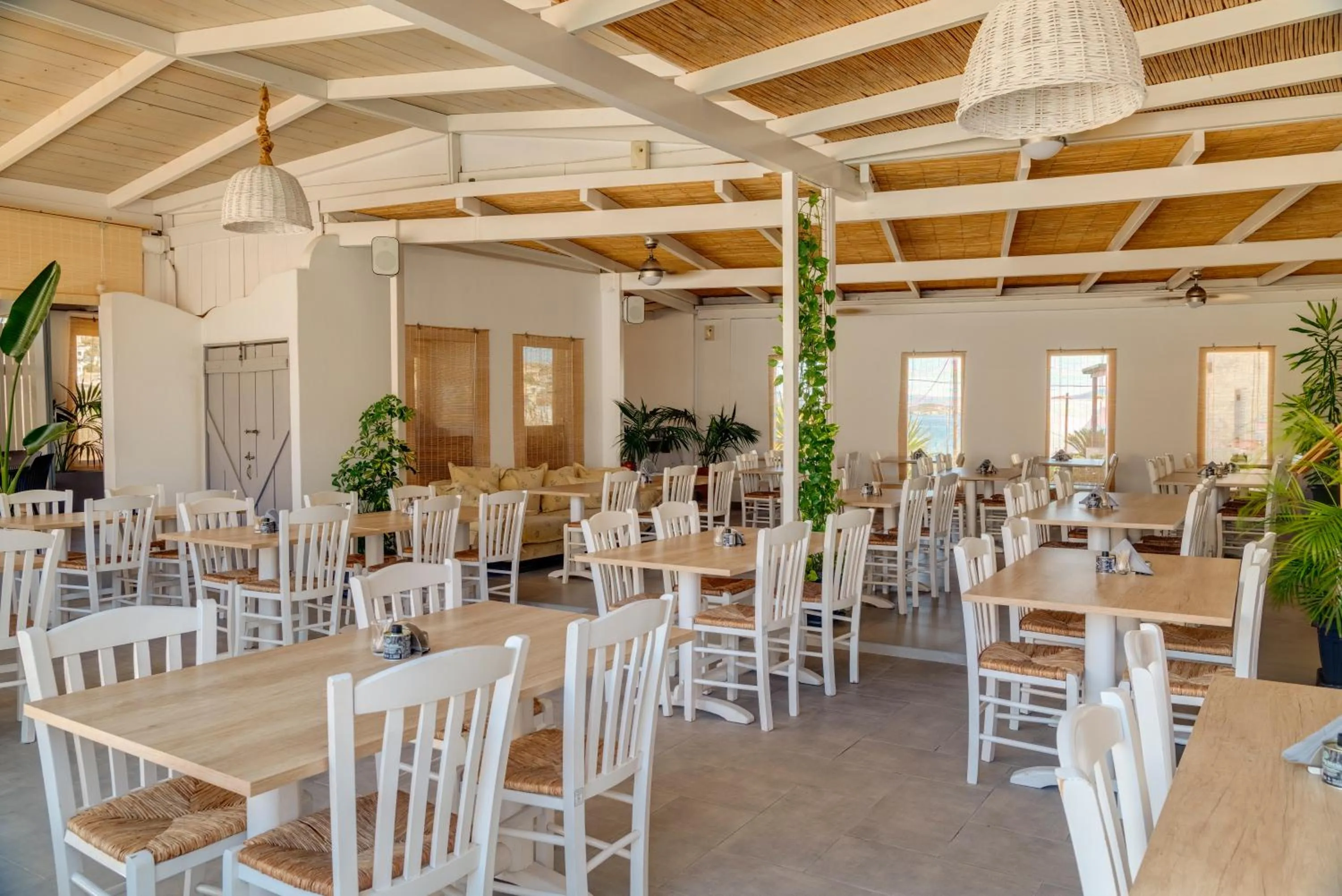 Restaurant/places to eat in Aegean Paradiso Vacation Club - "Adults Only"