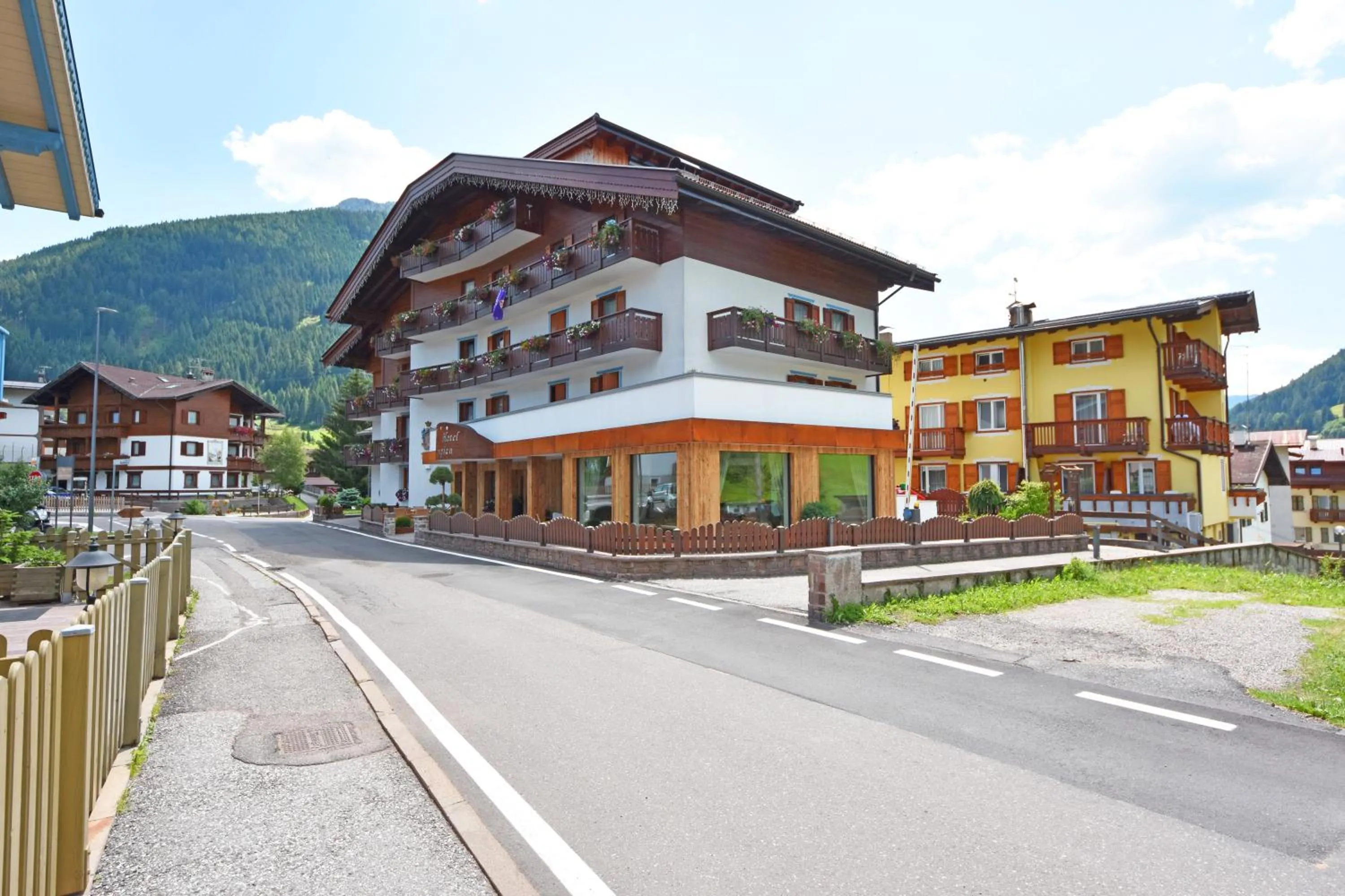 Street view in Hotel Ciampian