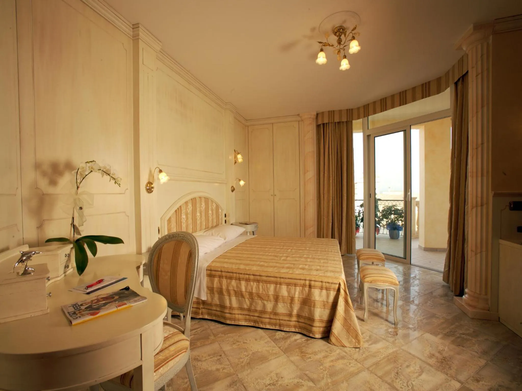 Photo of the whole room in Hotel Boracay