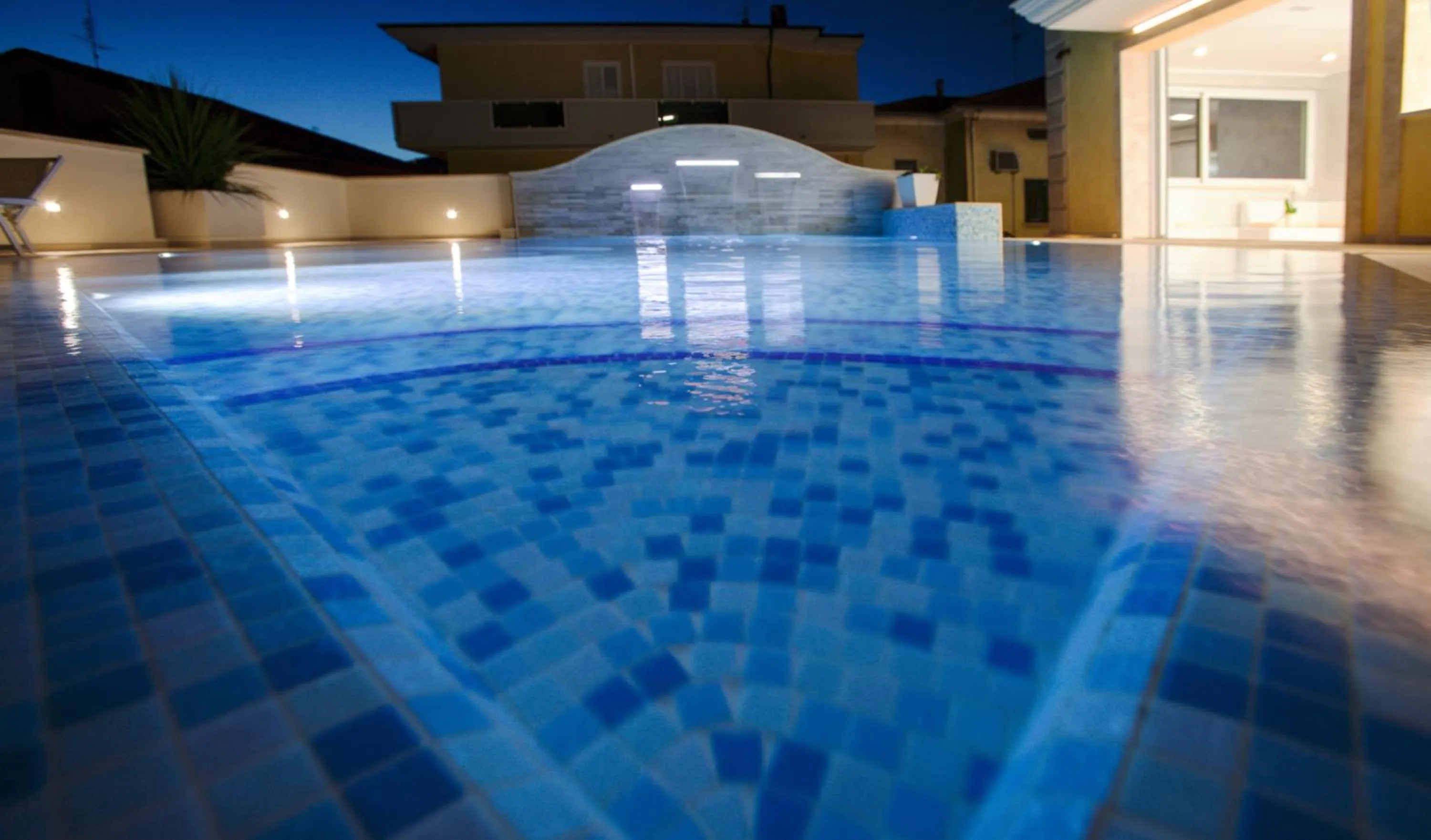 Swimming pool in Hotel Boracay