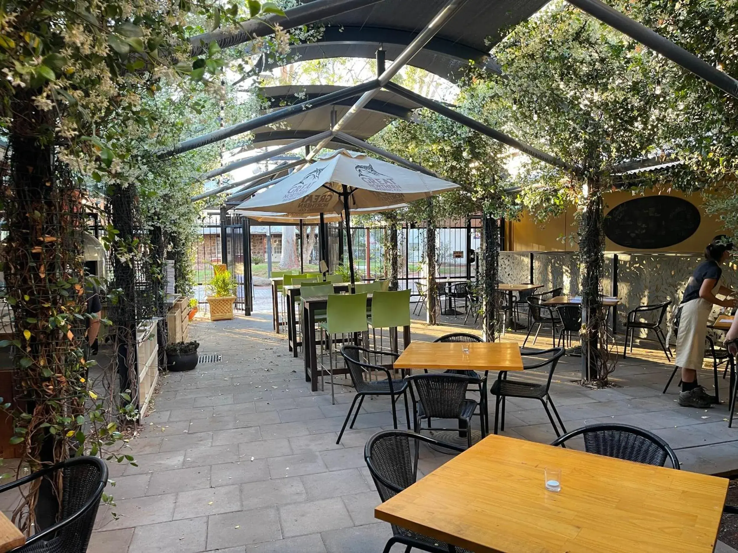 Restaurant/places to eat in Stay at Alice Springs Hotel Restaurant/places to eat in Stay at Alice Springs Hotel