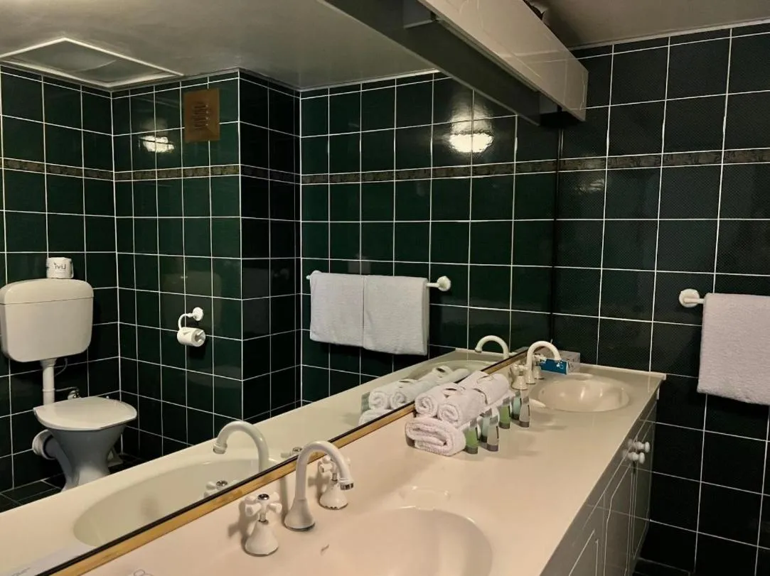 Bathroom in Stay at Alice Springs Hotel