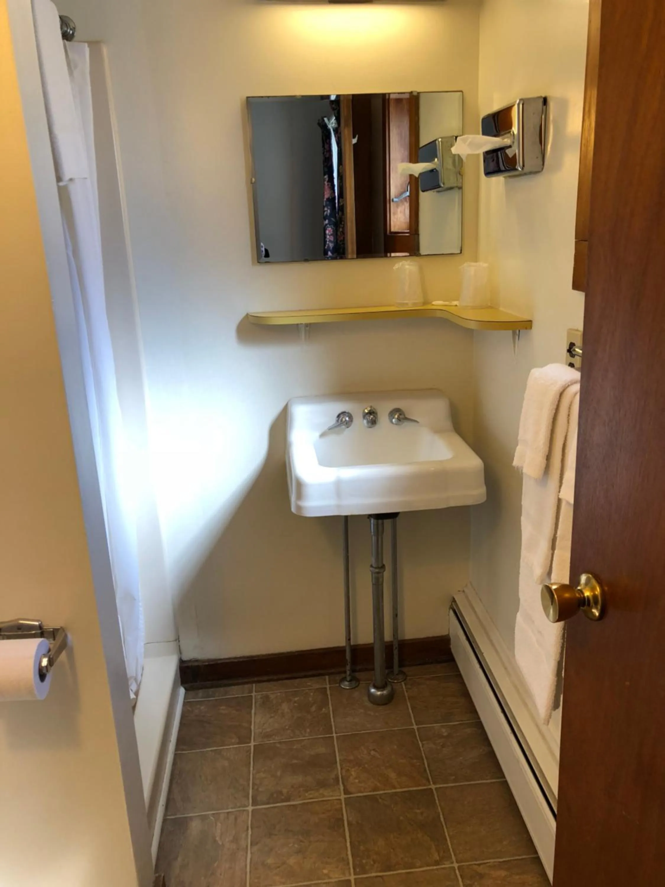 Bathroom in The Saco Motel