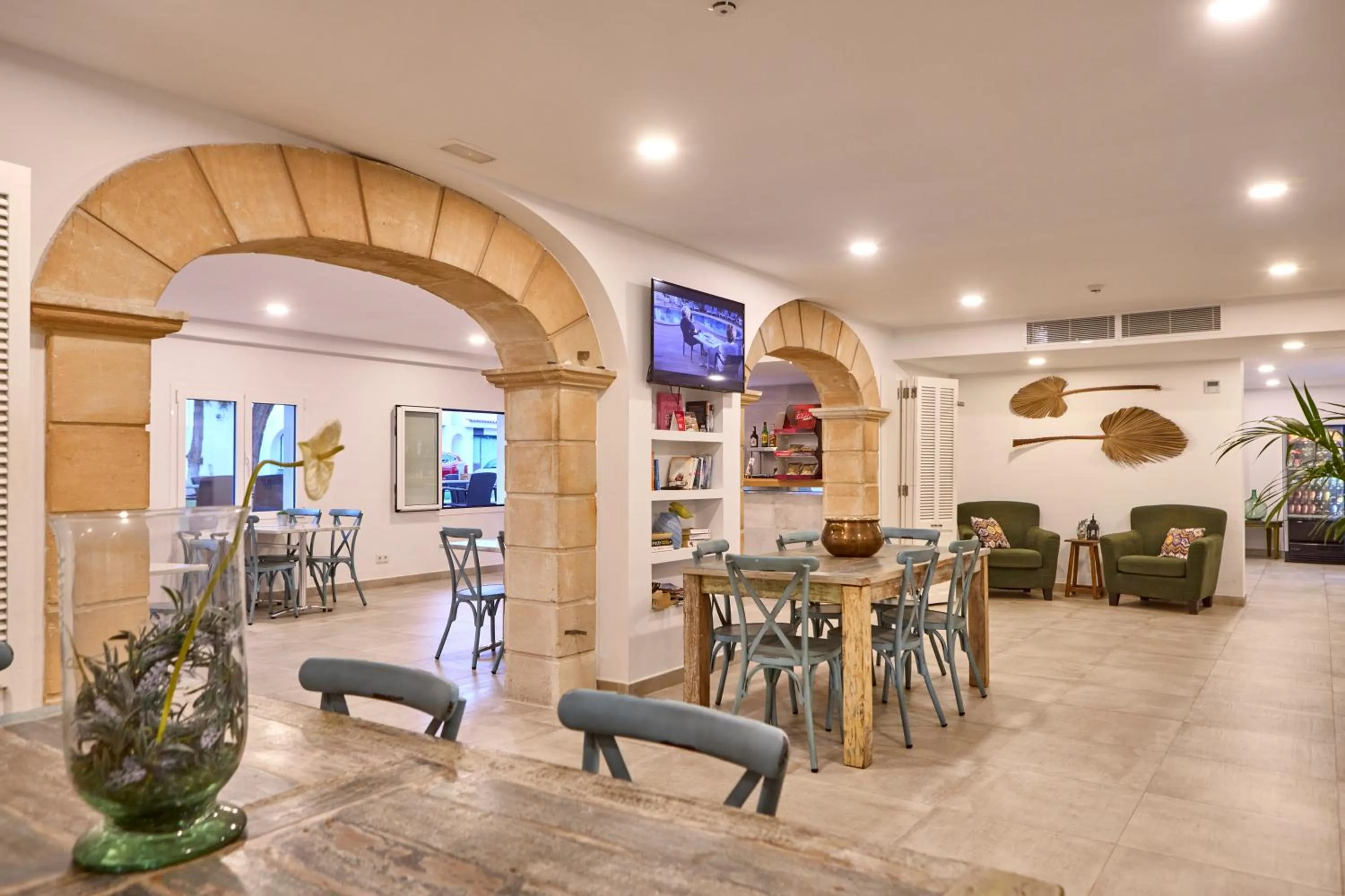 Restaurant/places to eat in INNER Hotel Rupit "Adults Only"