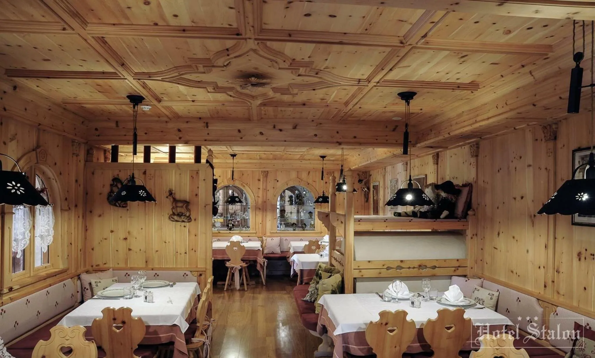 Restaurant/places to eat in Hotel Stalon Alpine Chic