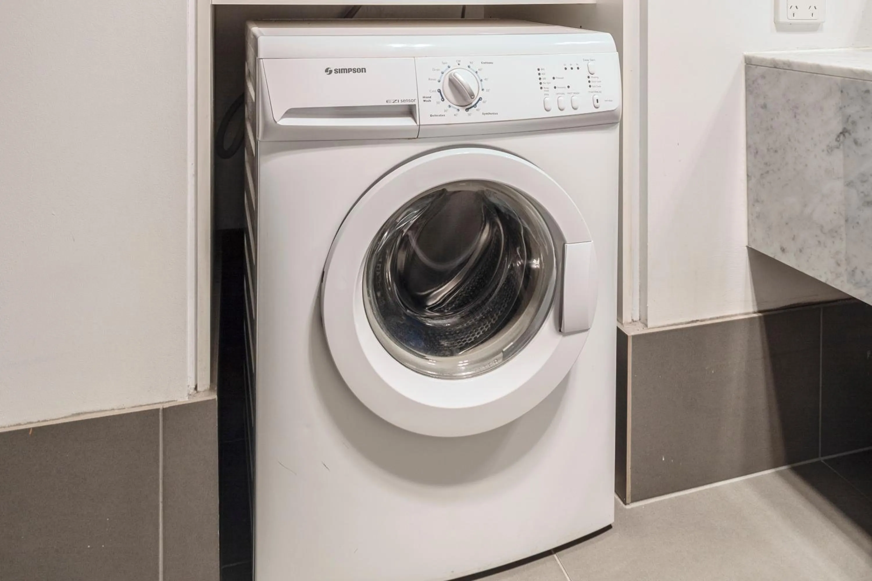 laundry in Punthill Apartment Hotel - Manhattan