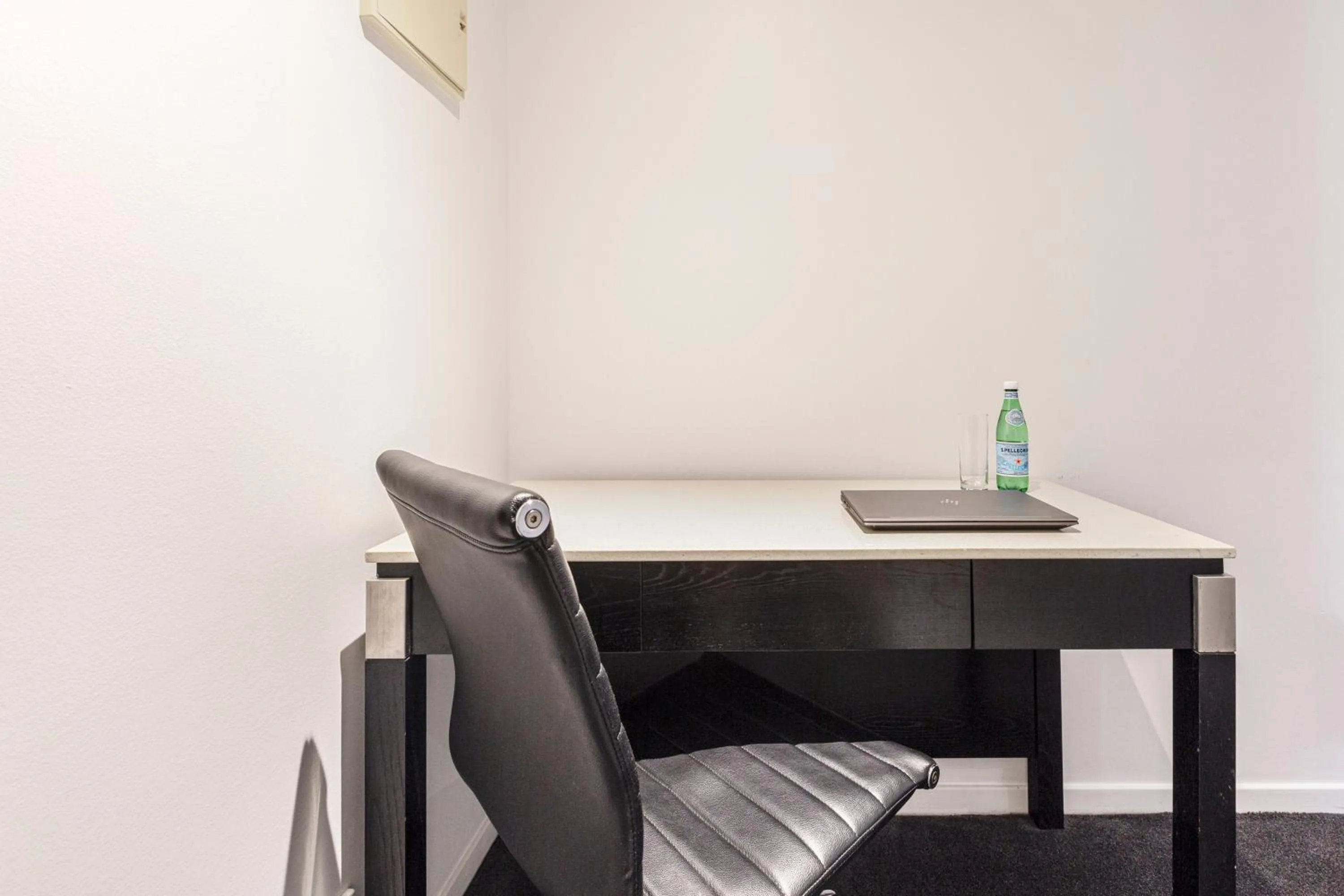 heating in Punthill Apartment Hotel - Manhattan