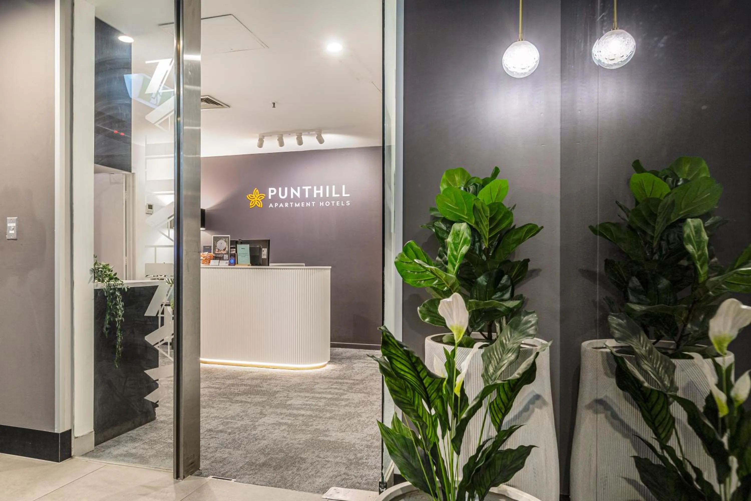 Lobby or reception in Punthill Apartment Hotel - Manhattan