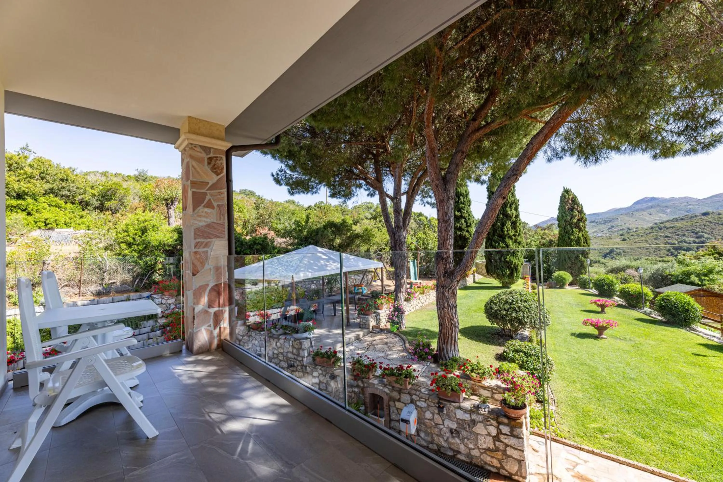 Natural landscape in Villa Capitorsola