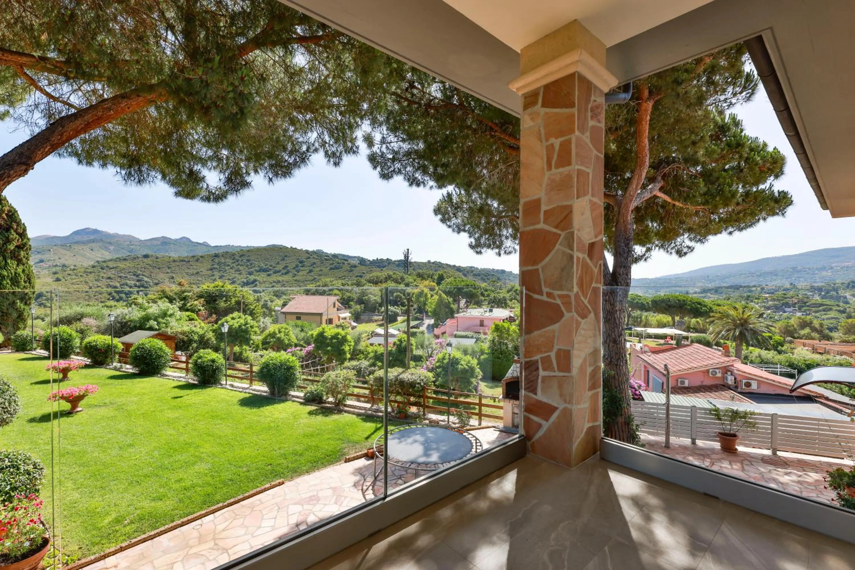 Natural landscape in Villa Capitorsola